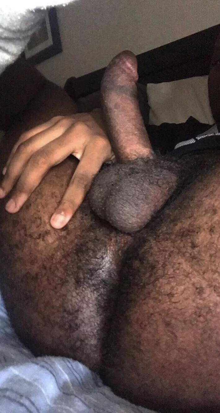 hairy…and a little bit sweaty 🥴🐽