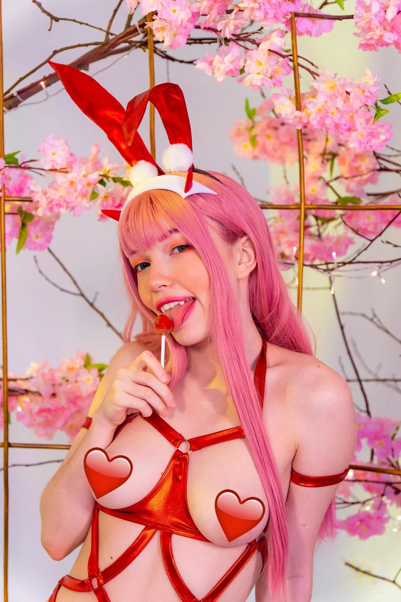 Happy Easter! | Bunny Zero Two by Murrning_Glow