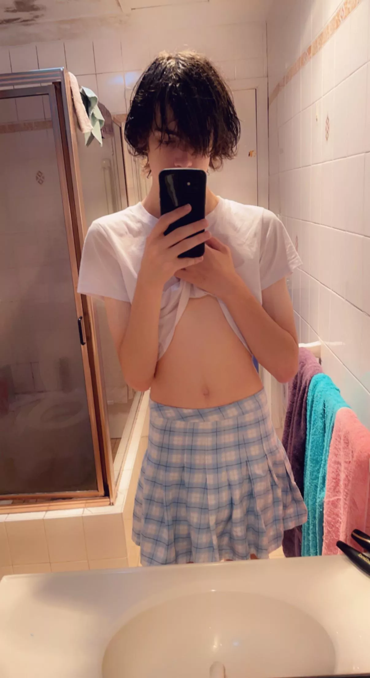 Happy Femboy Friday from Australia!