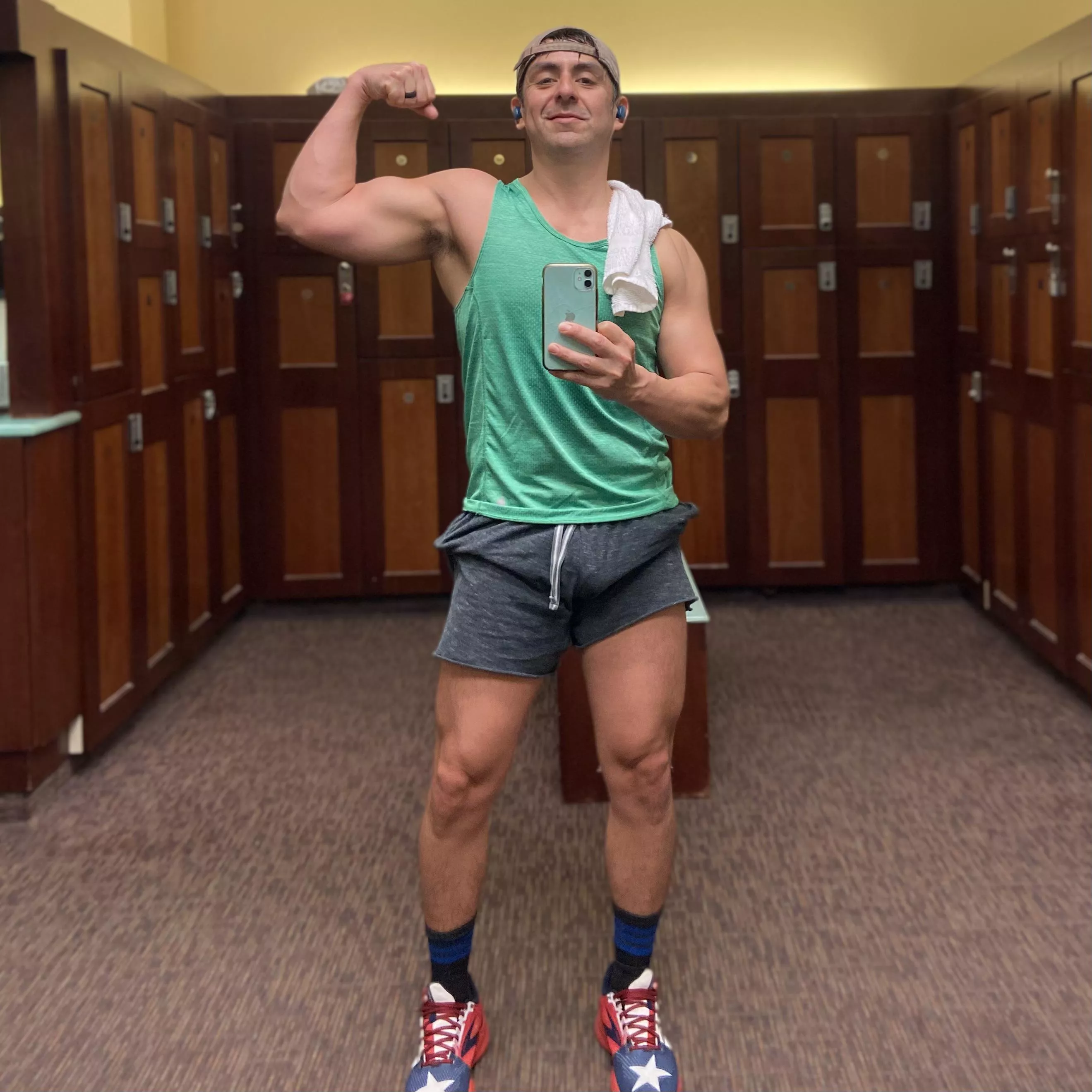 Happy Flex Friday my dudes!!