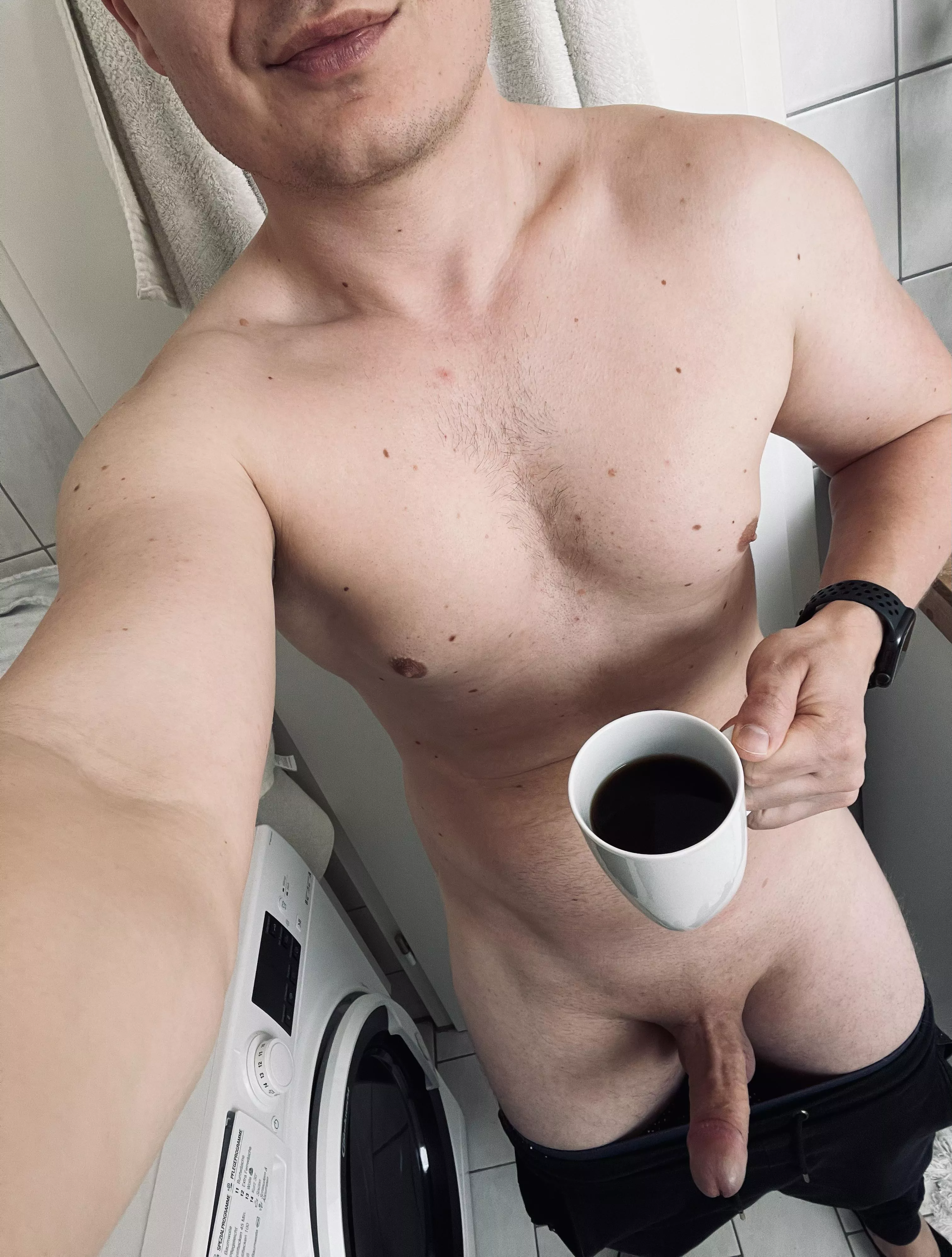 Happy Friday everyone â˜ºï¸ [m] Have a naughty weekend ;)