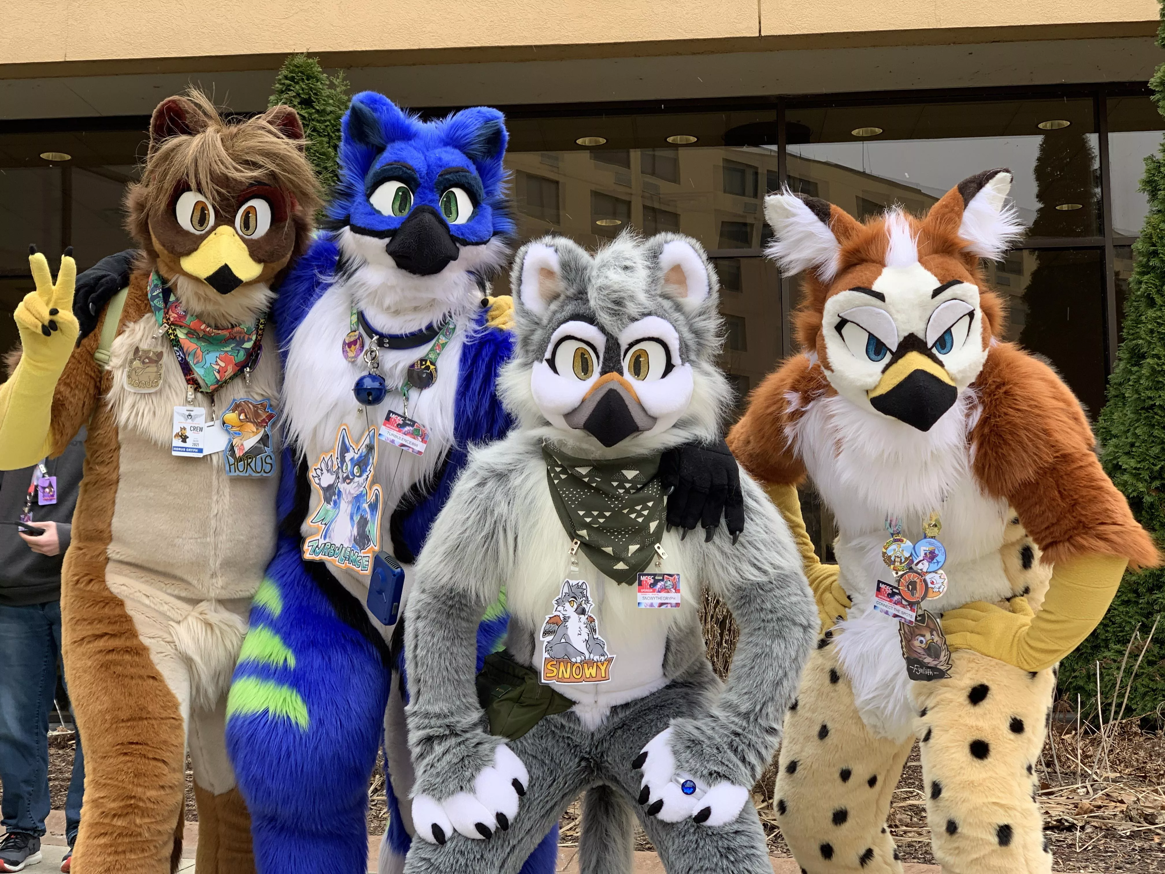 Happy Fursuit Friday from me and my gryphon pals of the Midnight Swim variety!