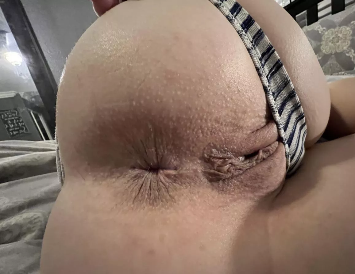 Happy Humpday from my butthole to you