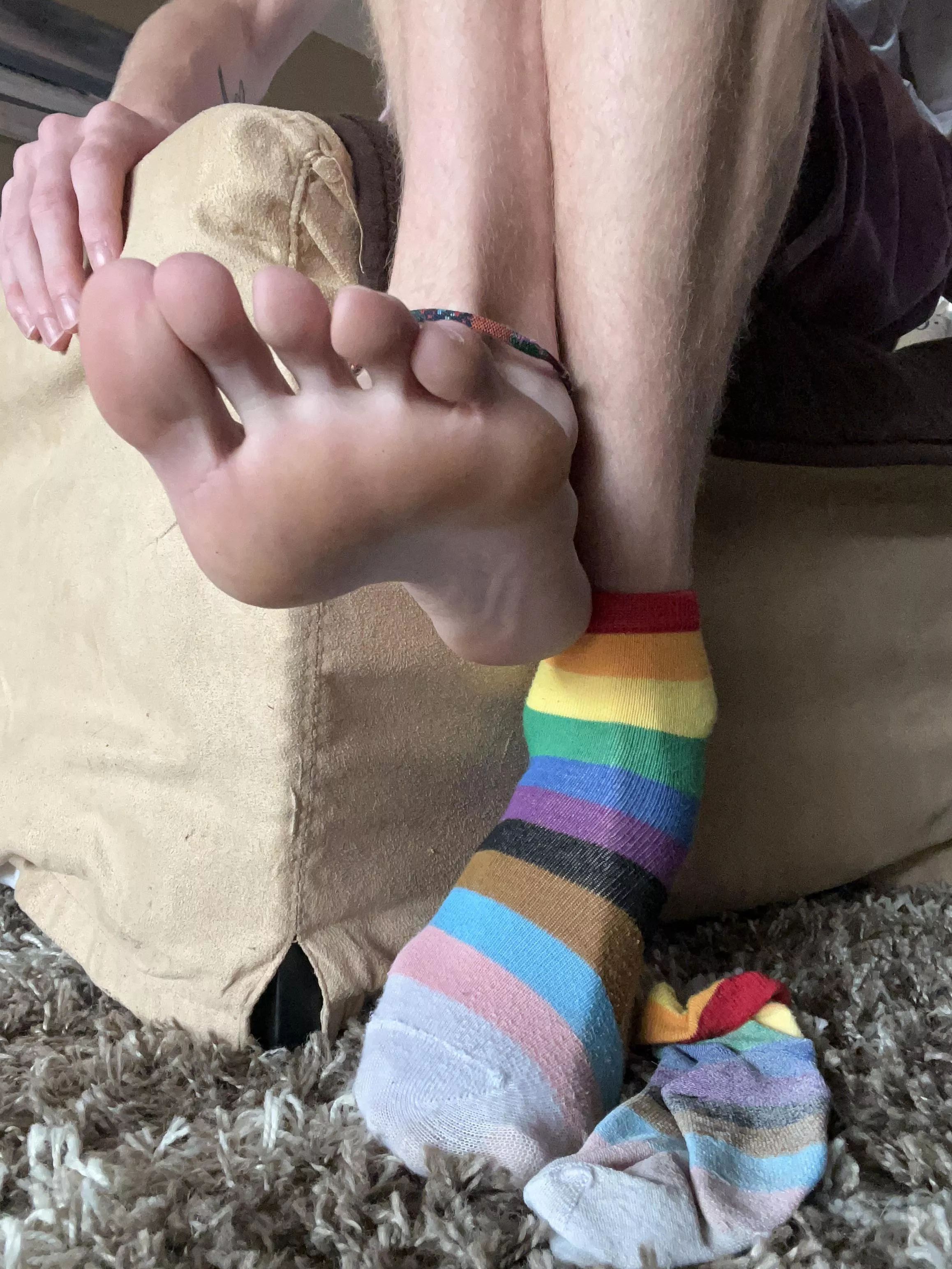 Happy Pride! A whole month to celebrate me! I really want to hear from the straight boys gooning over my feet this month.