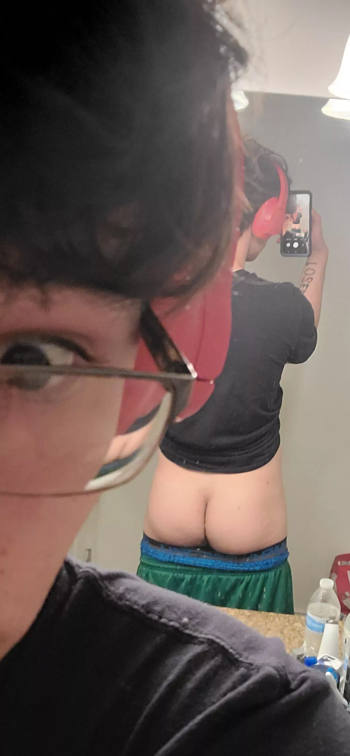 Heart broken💔 but I have been told my butt still looks good 🤷