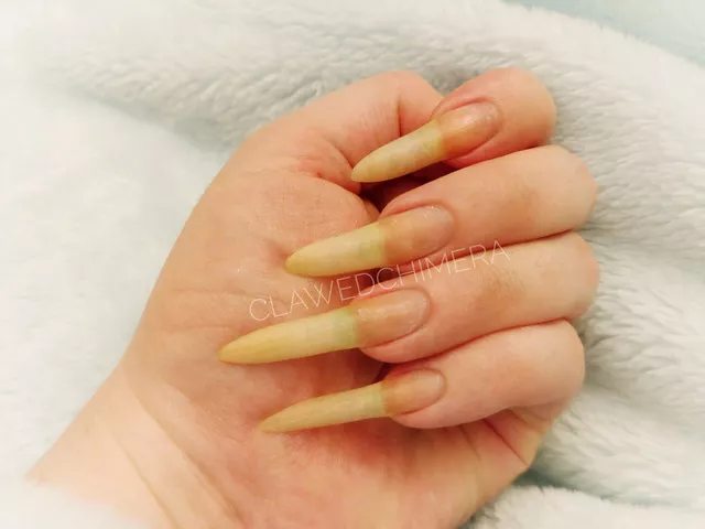 Hello, I'm new to this subreddit! Do you like my natural long claws?