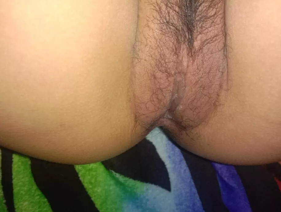 here's a pic of my Pussy when I'm still a virgin ☺️