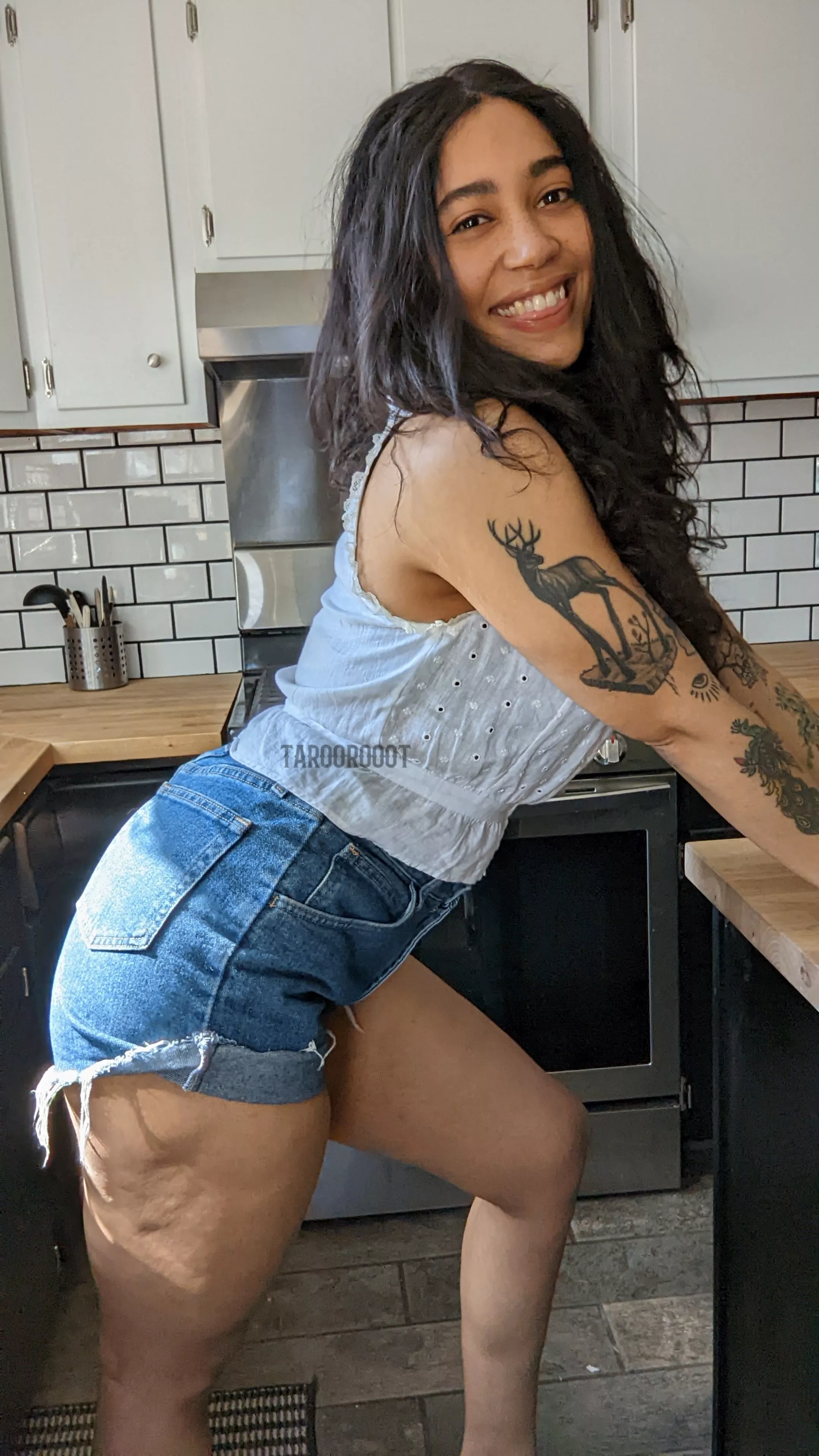 Hi! ❤️ I'm Misha Black ❤️ 420💚 Solo content💚 Let's get to know eachother 💚