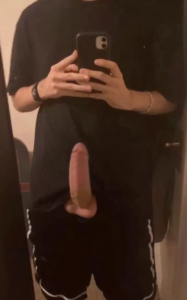 hi this is my dick