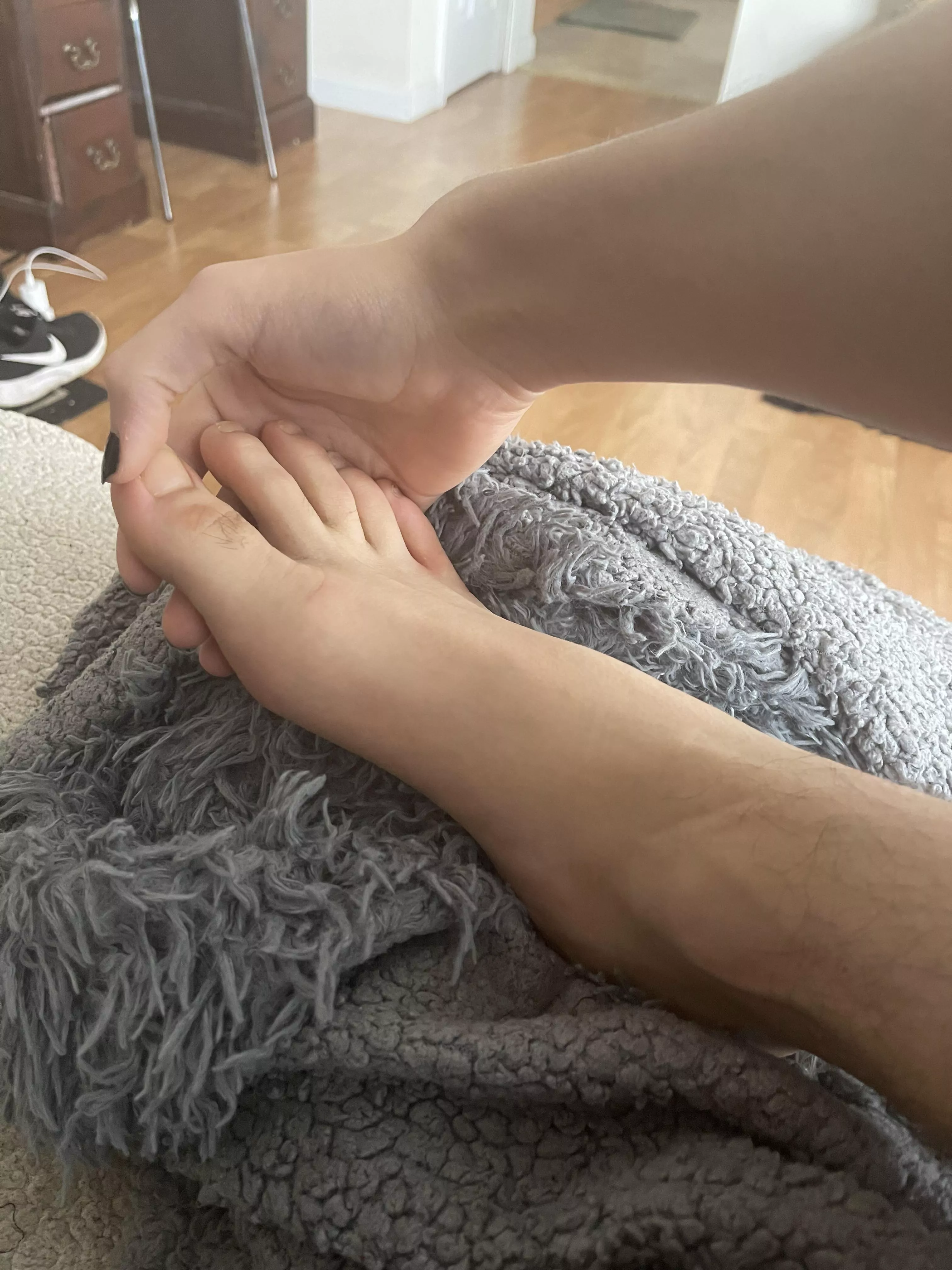 hope you like cute feet :)