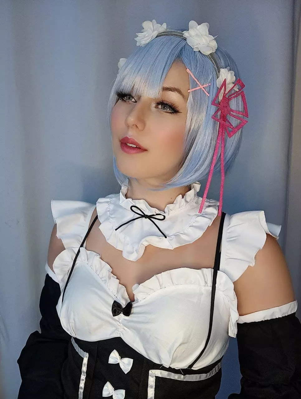 Hope you like cute girls in cosplay