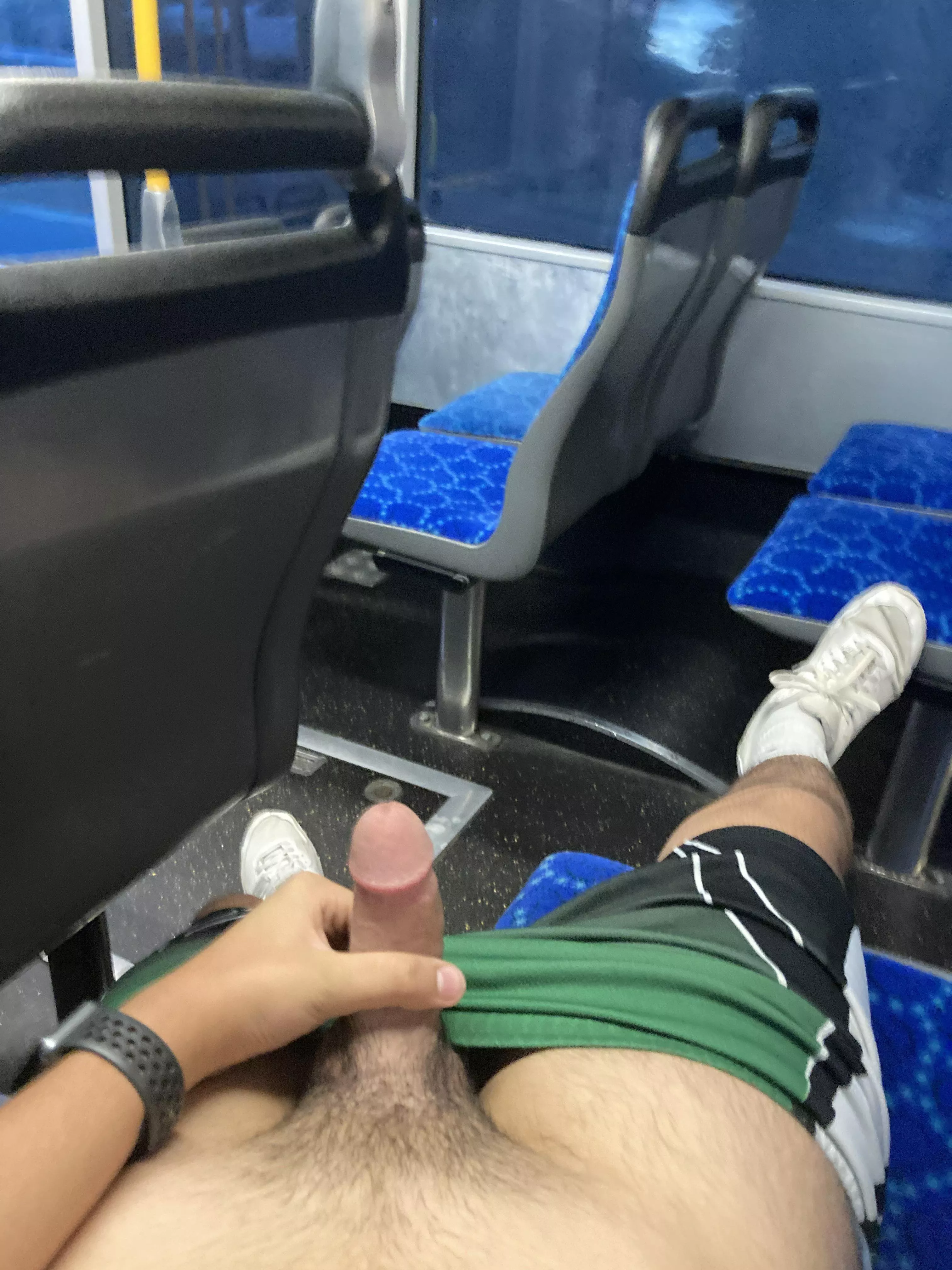 Horny on the bus 😩