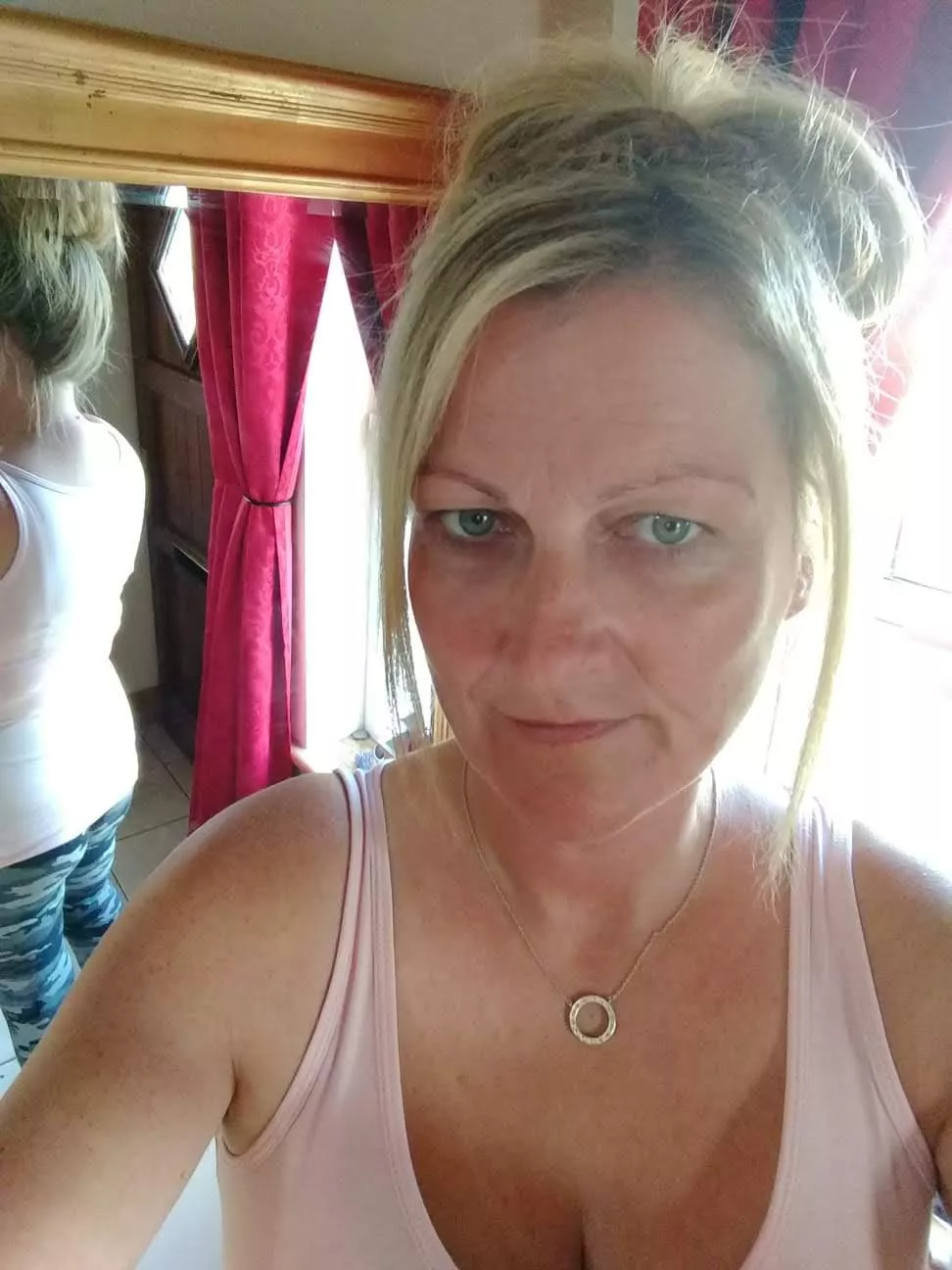 hotwife swinger any takers?