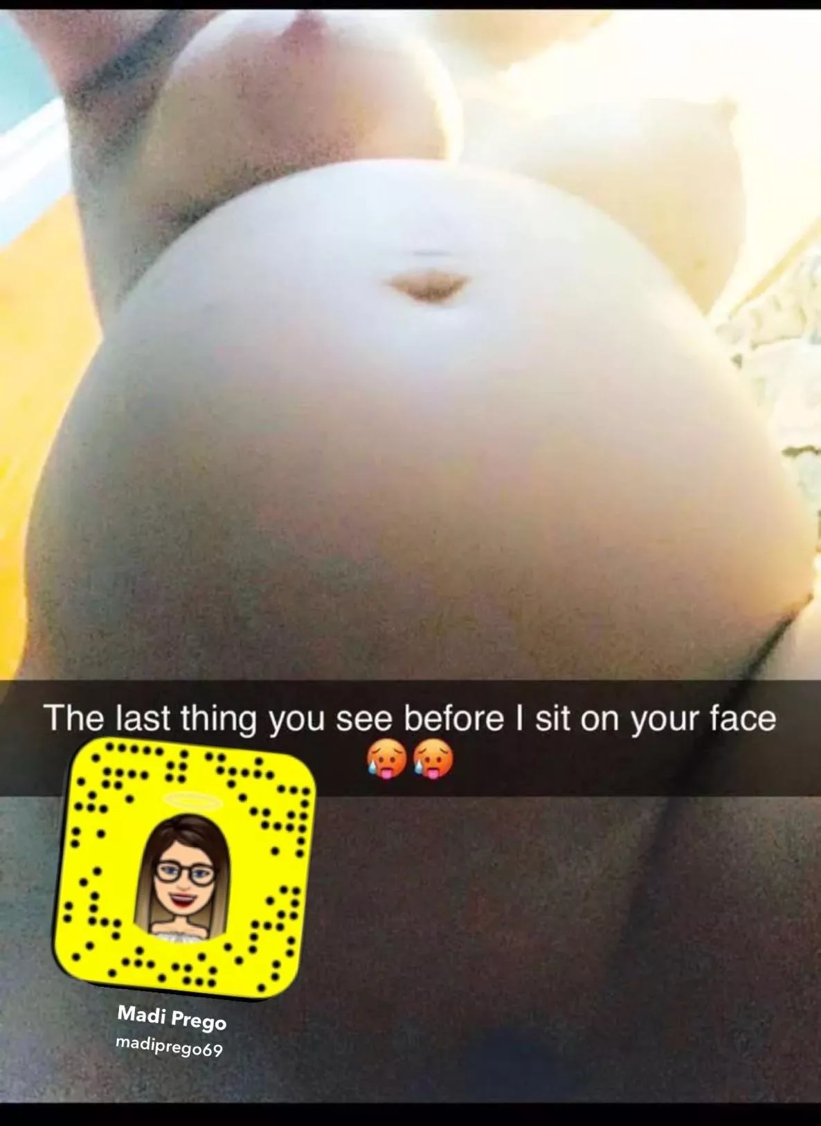 How long could you take mommy riding your face with this pregnant pussy ðŸ˜ˆ