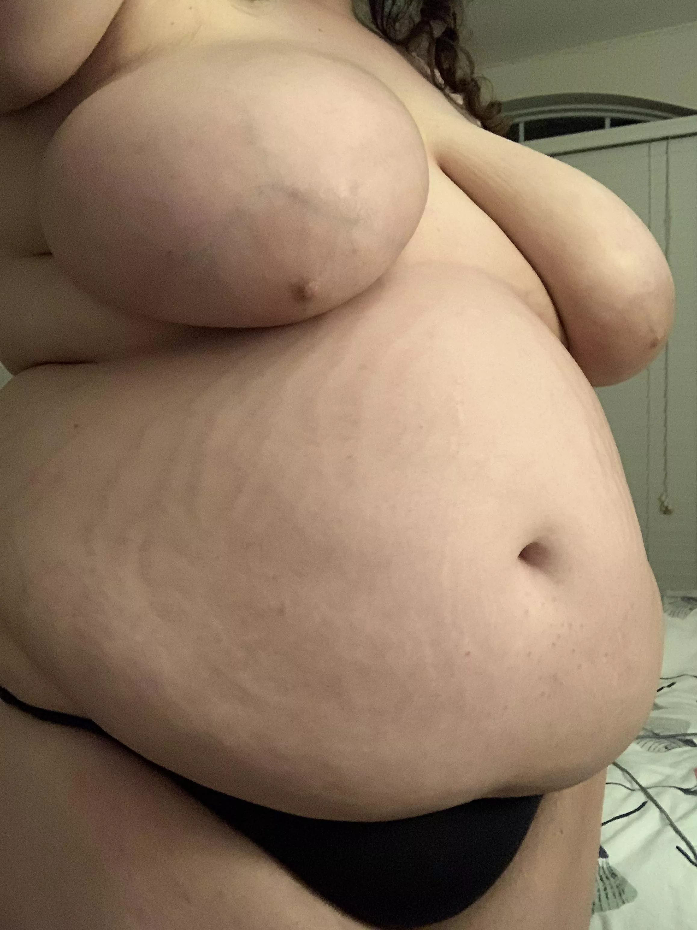 How much food do you think is stuffed in this slutâ€™s belly?