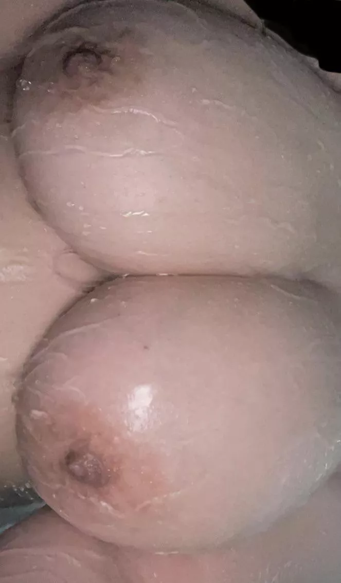 How you like my wet tits all over your face?