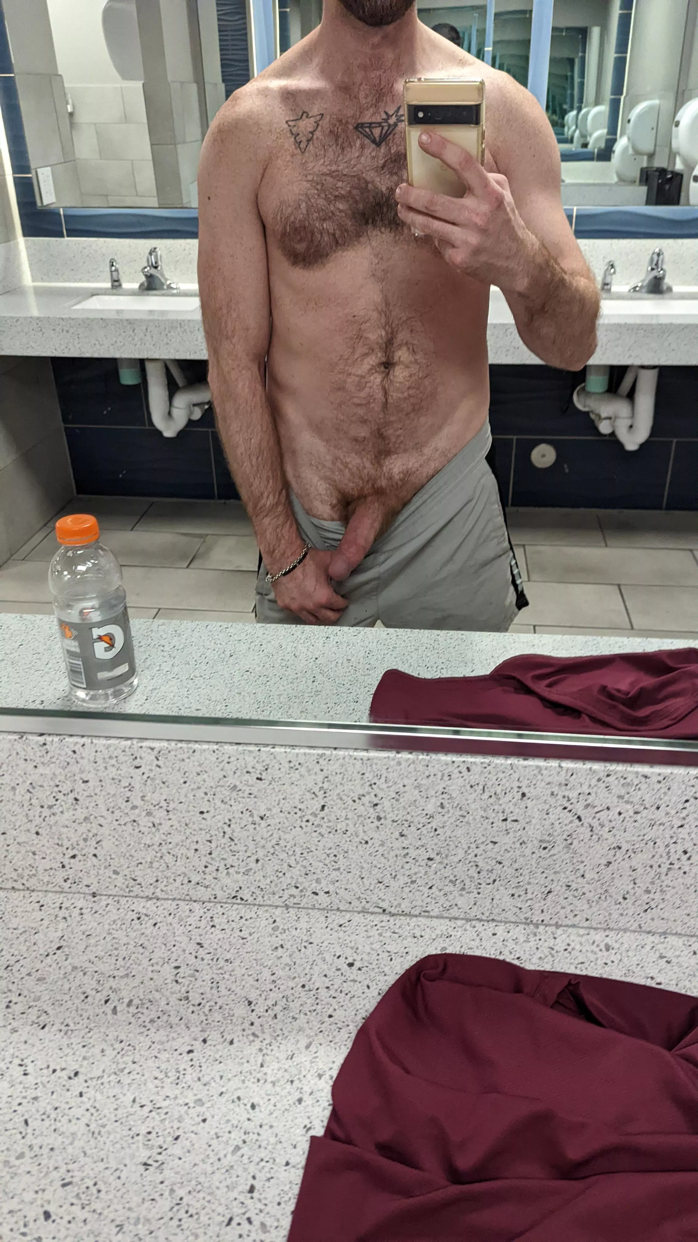 I always flash my dick in my last progress pic after my workouts