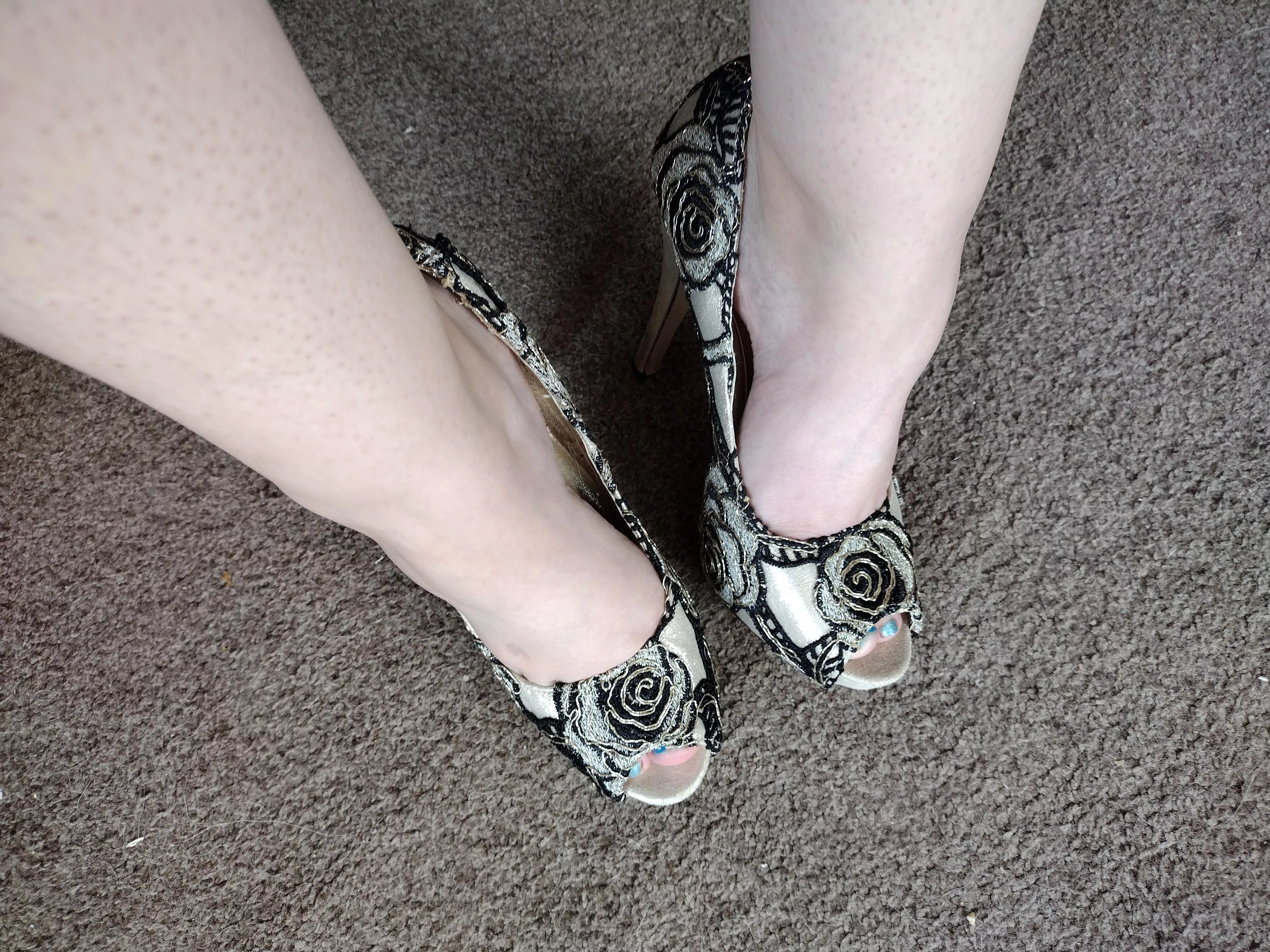 I can't wait to share my new heels with you