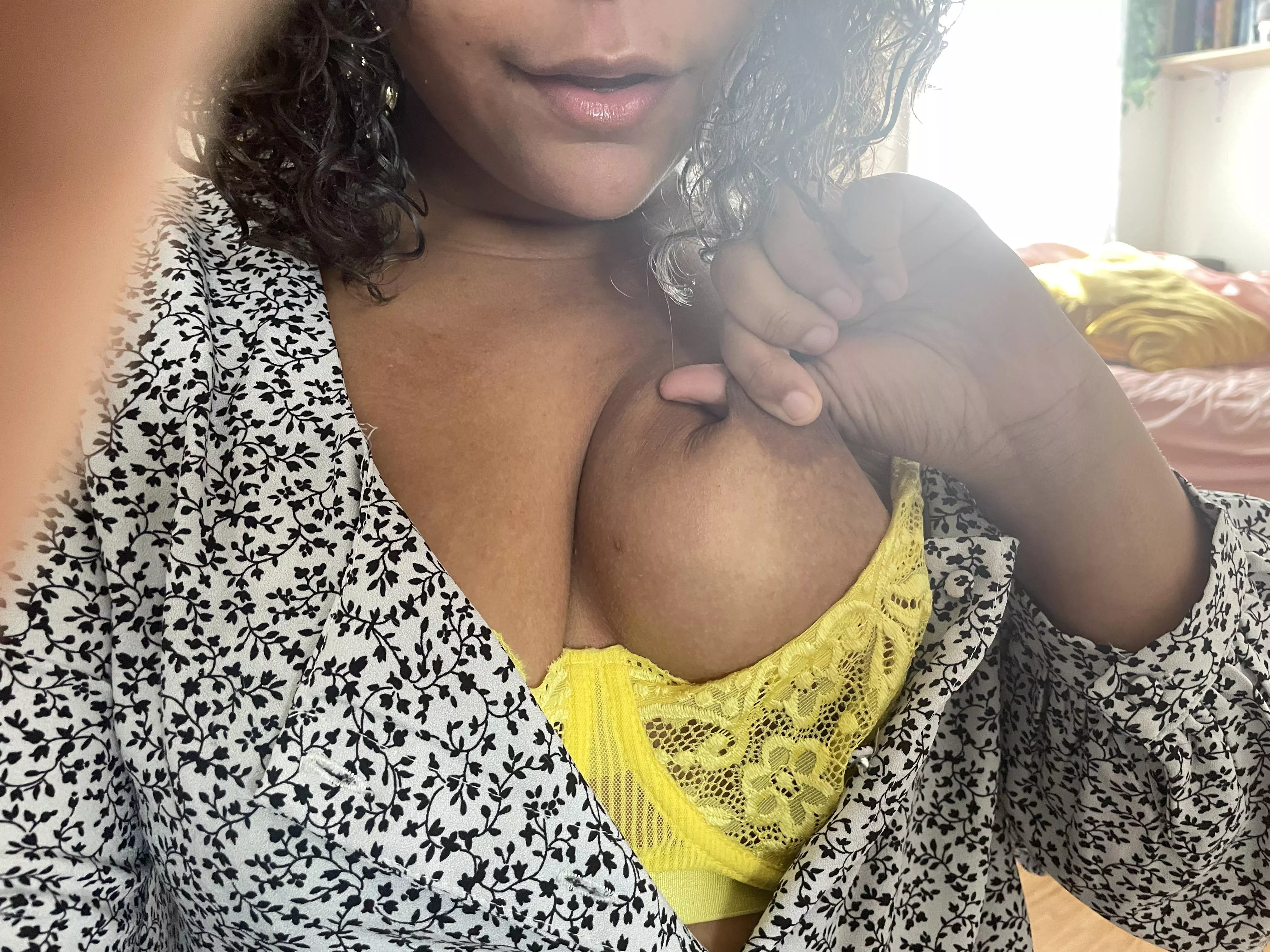 I get so horny at work, think you can help?