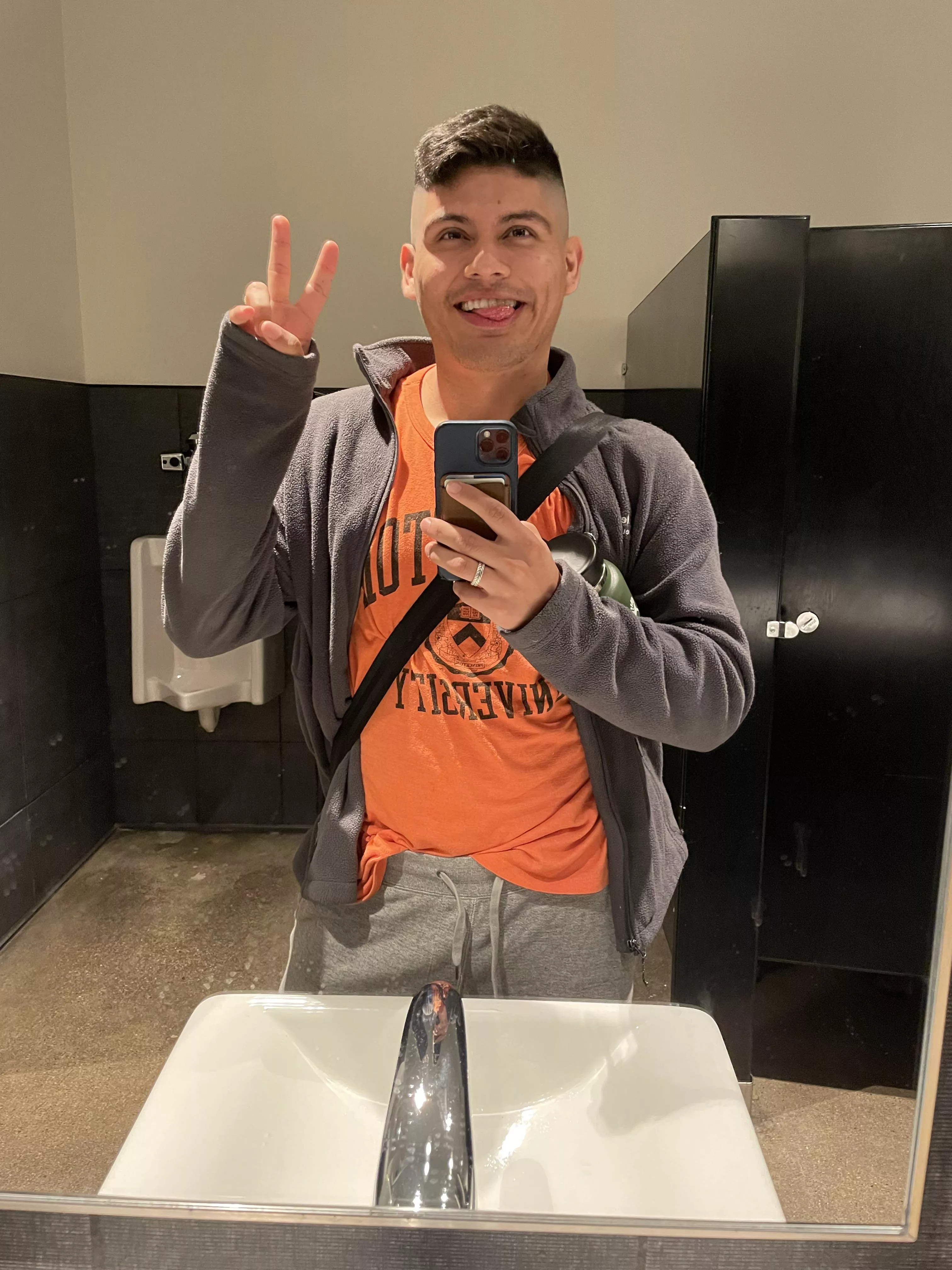 I got a haircut and feel amazing! Have a great weekend :)