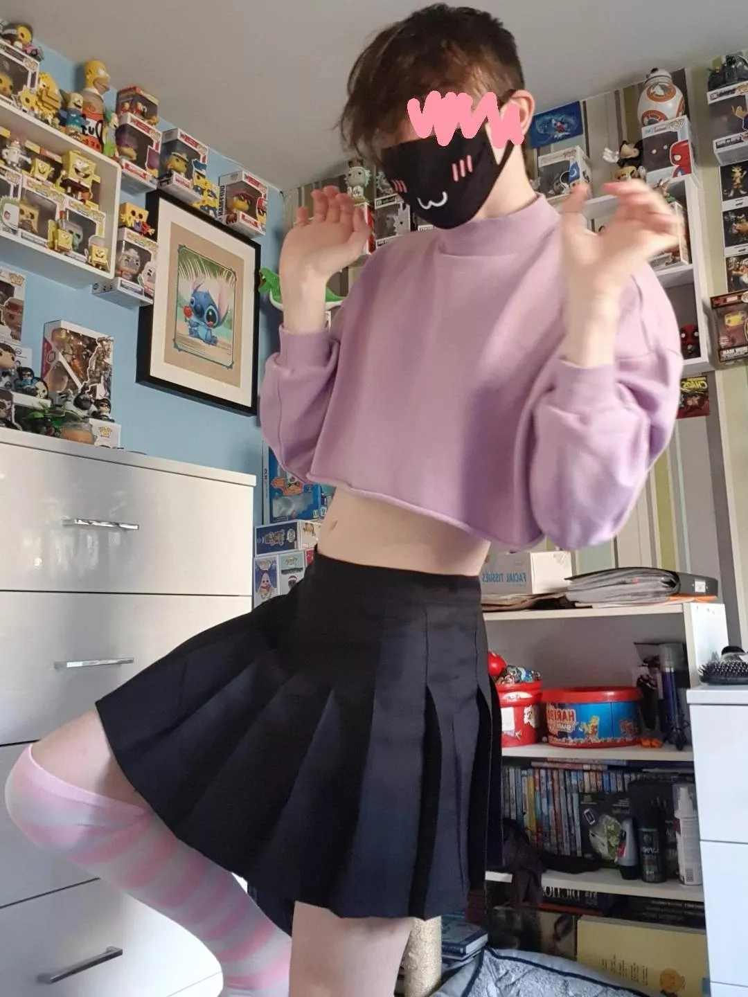 I got a new skirt, how do I look?