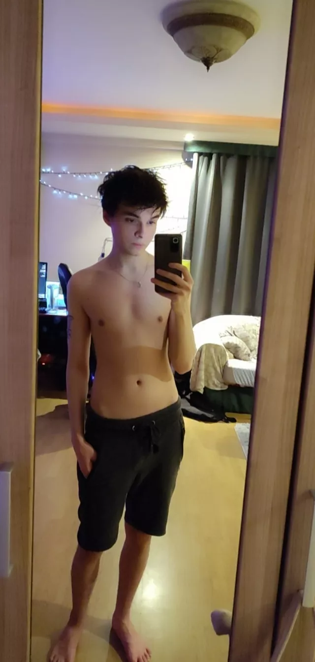 i heard u like skinny boys