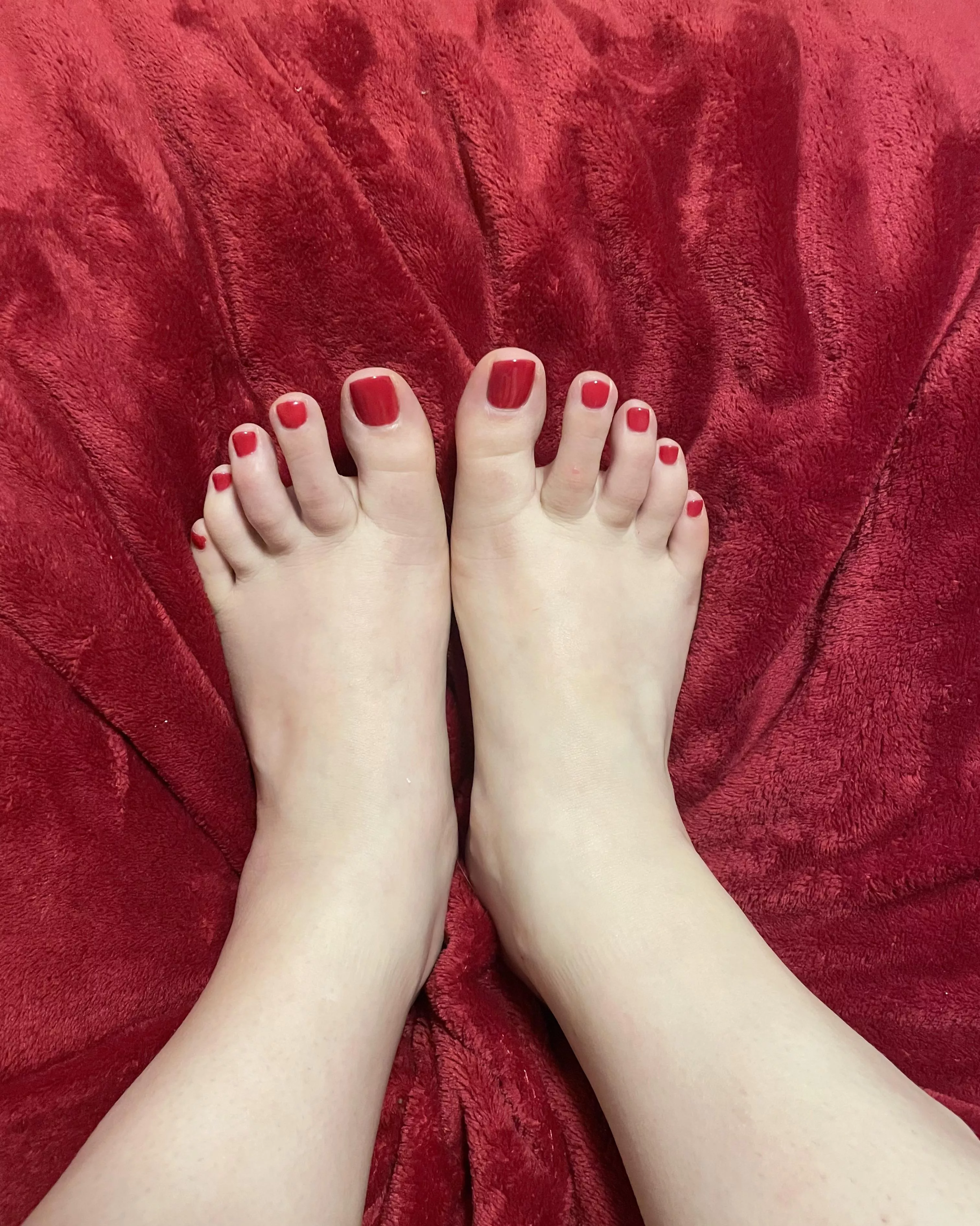 I just got a new pedicure in classic red and I love it!