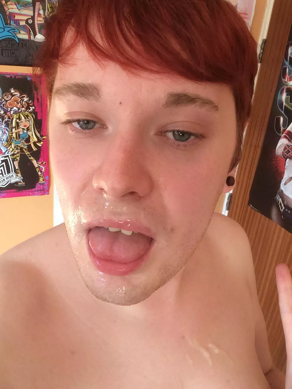 I just really like cum on my face