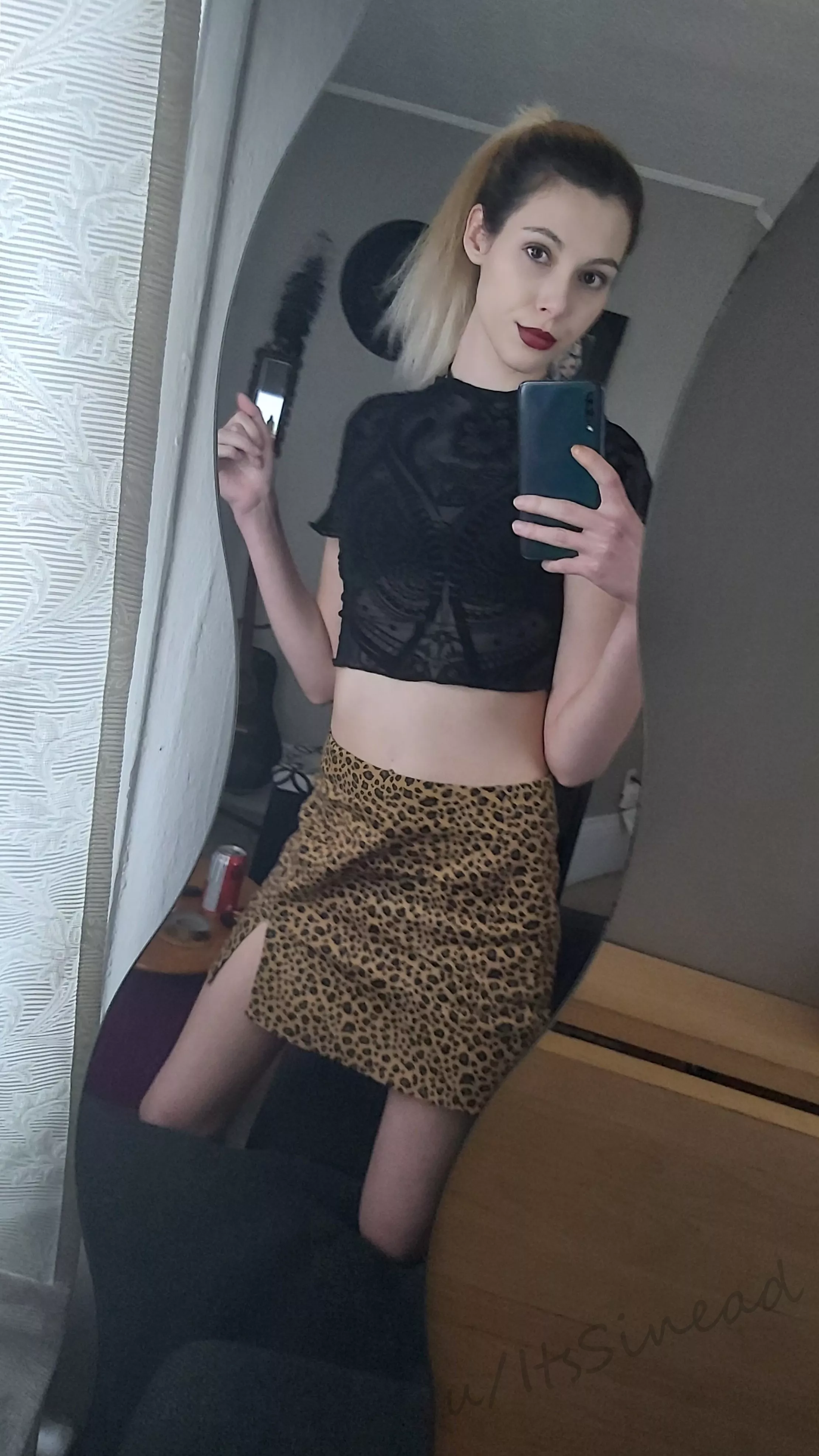 I ♥ leopard print skirts