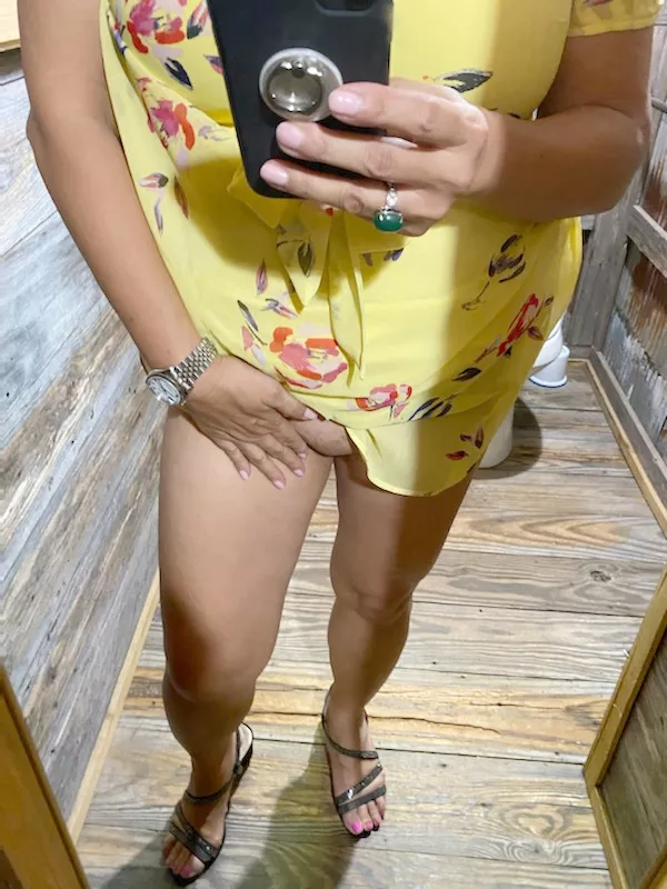 I love being pantieless under a sun dress!