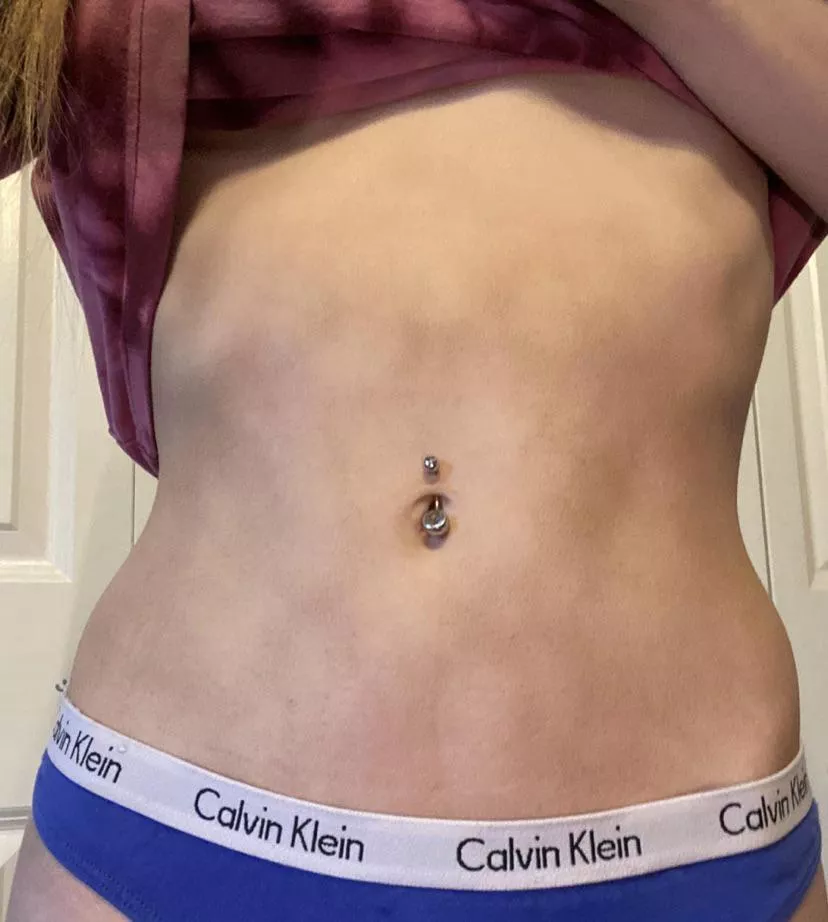 i love my pierced navel so much