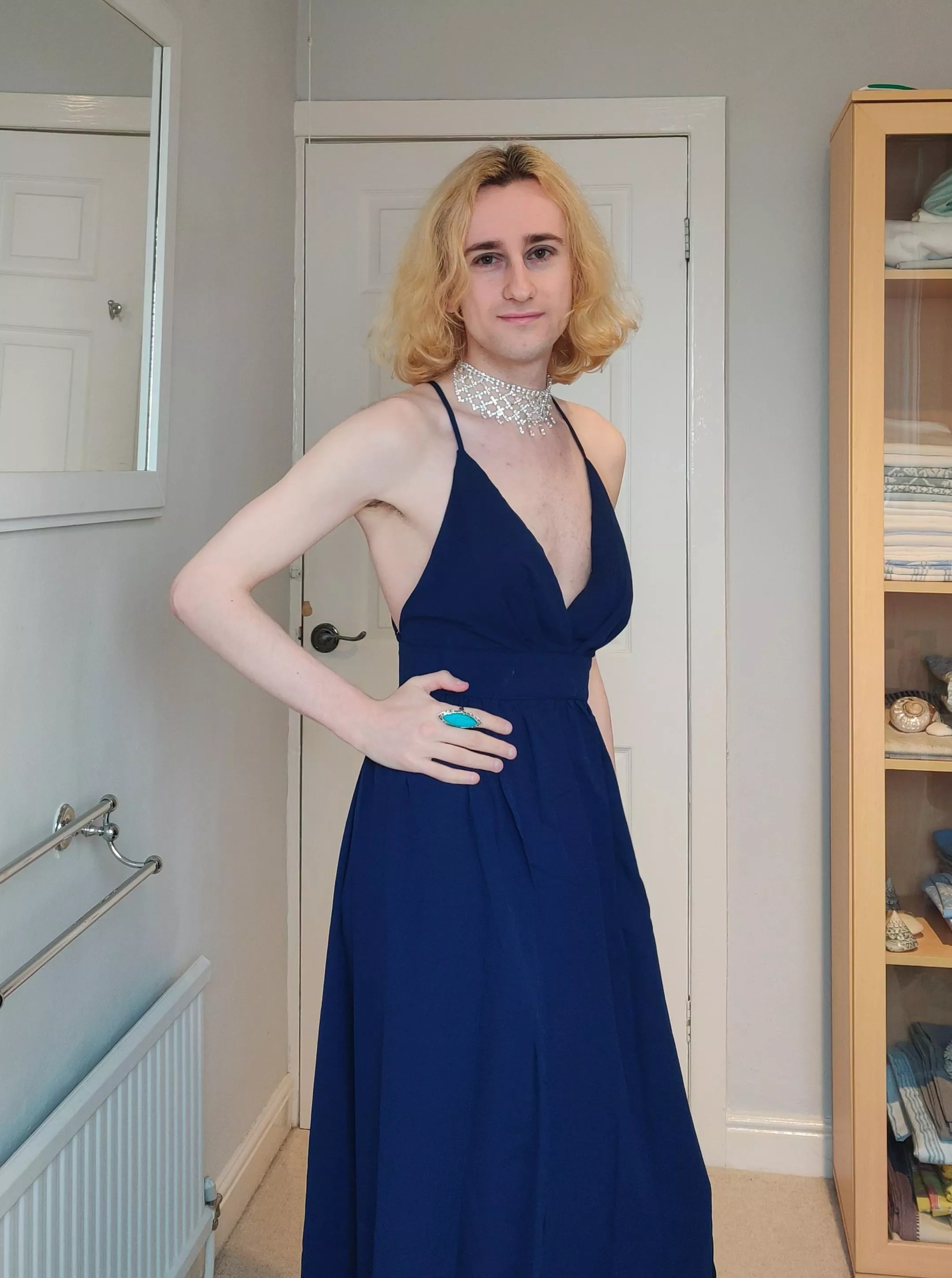 I love the blue colour of this dress x