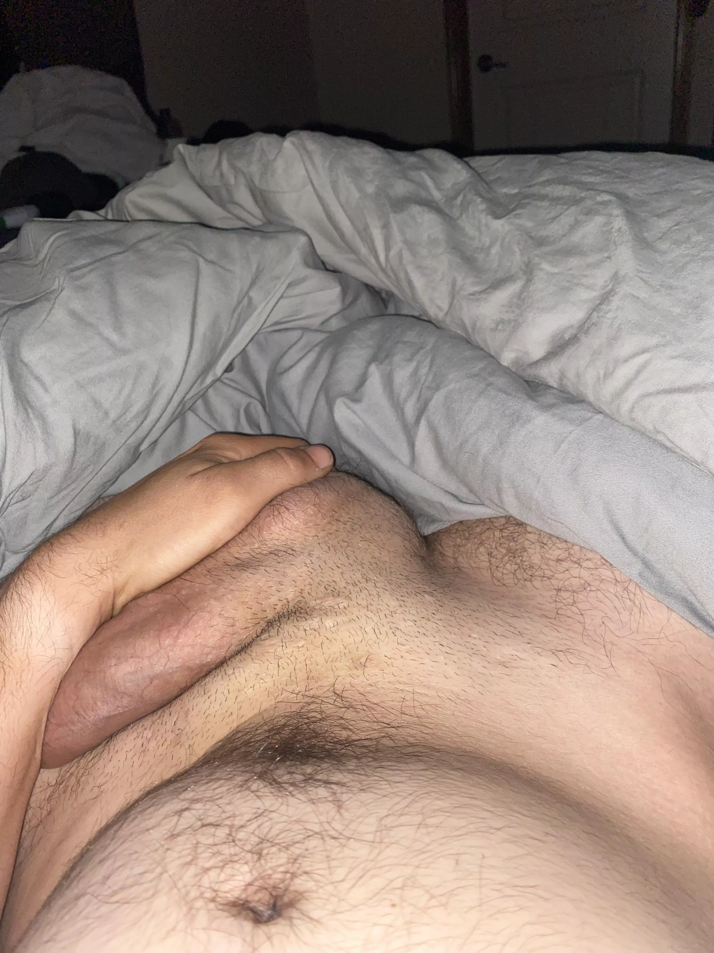 I love waking up hard (m)