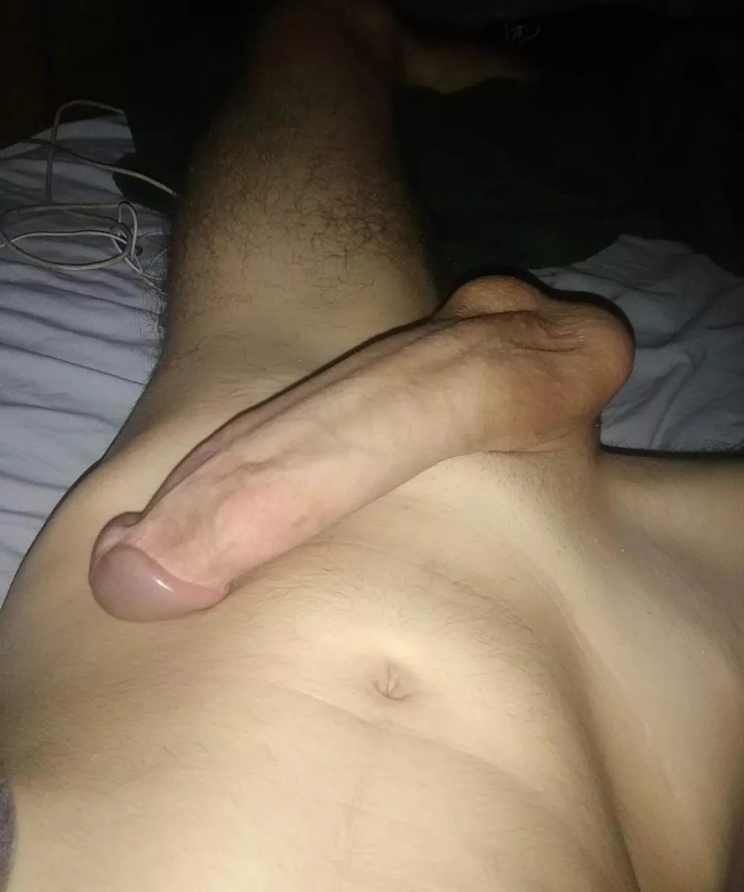 I loving showing my cock to strangers🙈😏 young 18y/o looking to have some fun, hit my dm for some more😉🍆💦