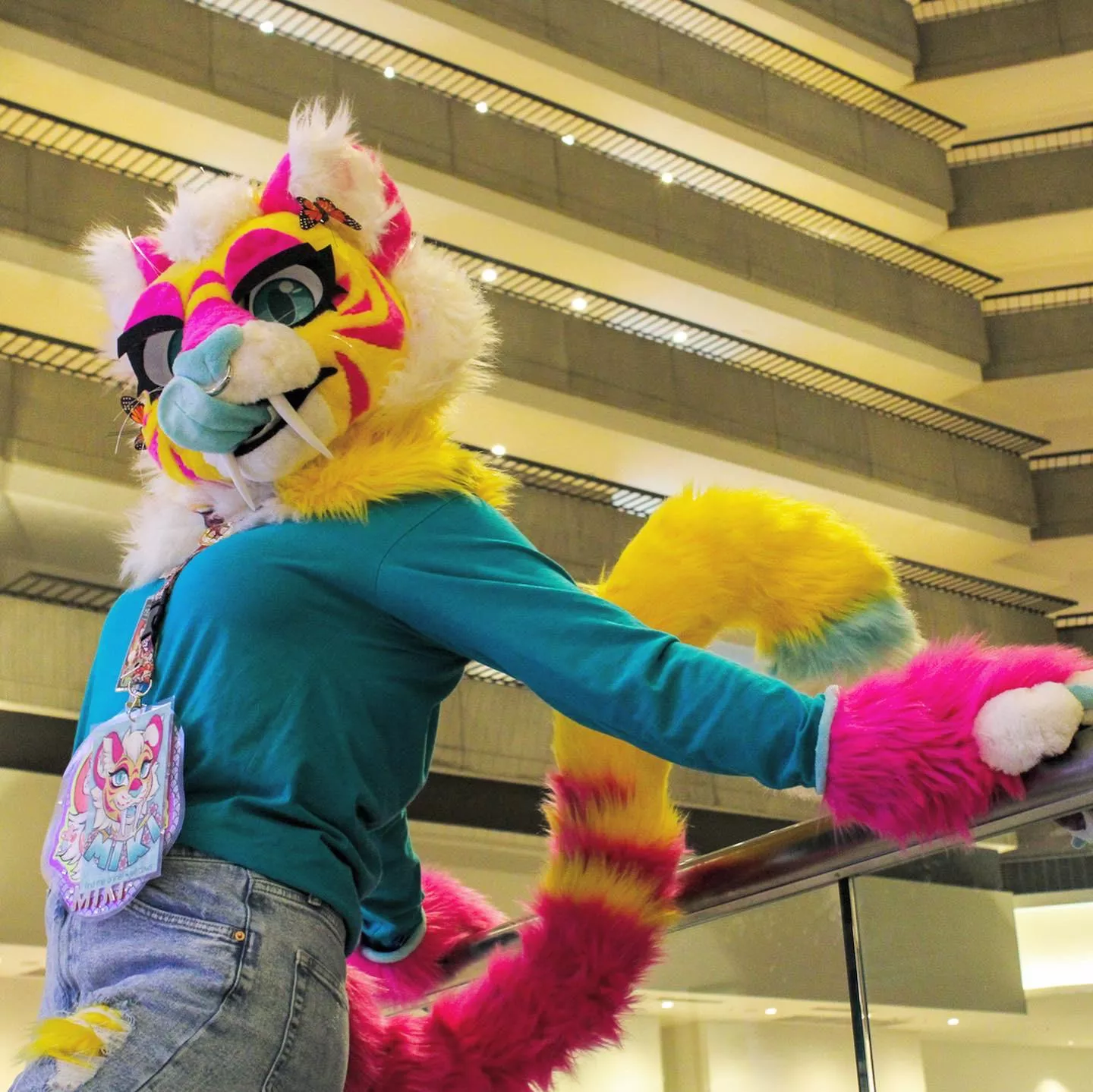 I made my first fursuit in time for FWA last month - can't wait for the next con! ^^