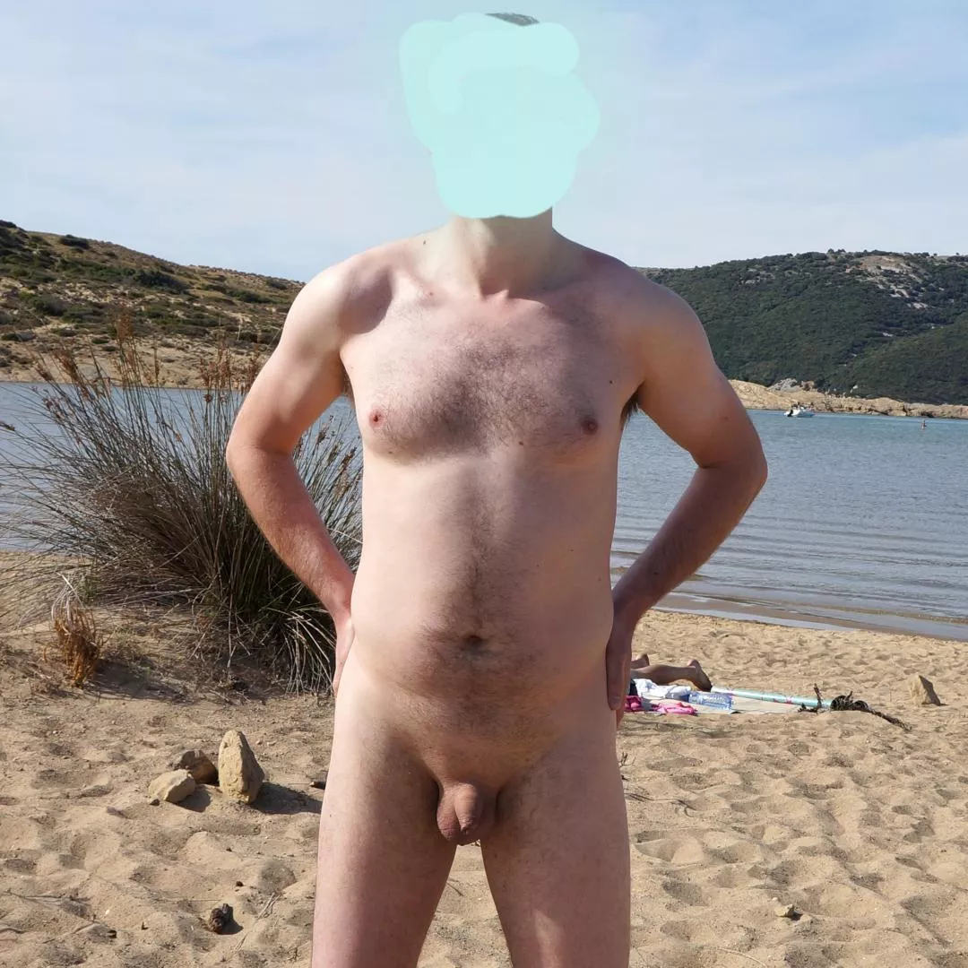 I might head down to Ardeer beach, Scotland, tomorrow afternoon for a long nude stroll all the way up and down the beach. Too chilly to lay out and sunbathe though! here's me in Croatia a few years ago ðŸ˜Š