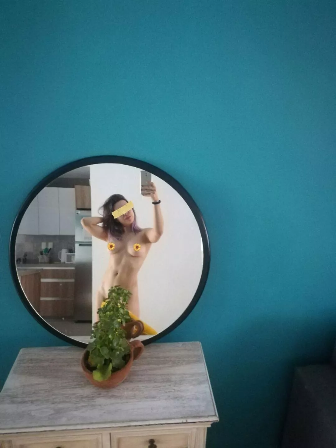 I set a new mirror, had to take a nude to celebbrate