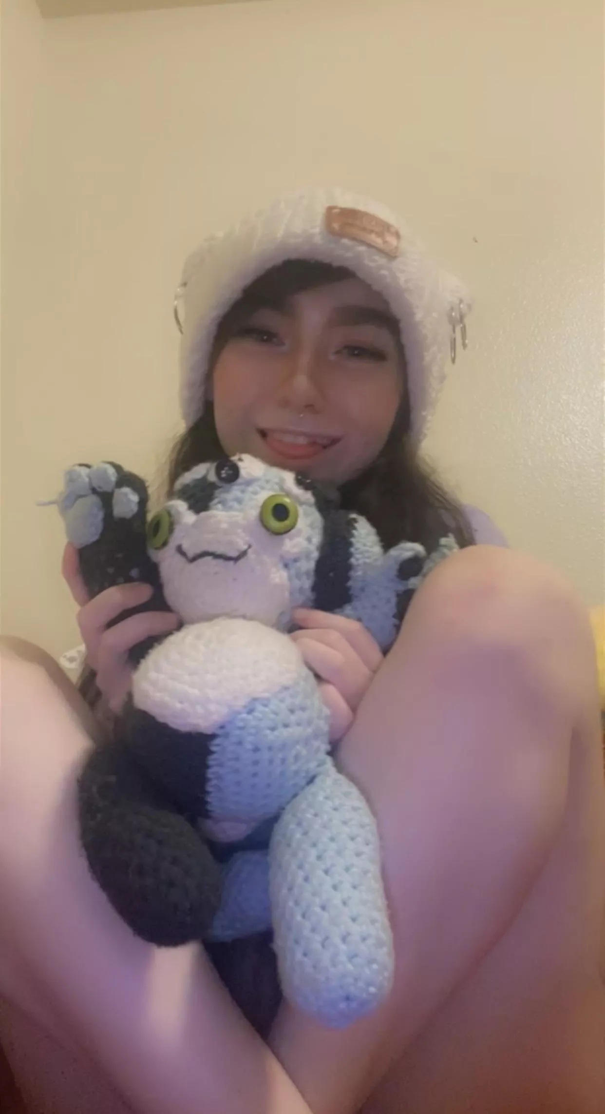 I told a very nice man about my favorite crochet stuffy I made of my character and he thought it was awesome! She was the first ever plush I made years ago and I still love her so much to this day! She’s based off of sgt. frog, but I added some cool ot