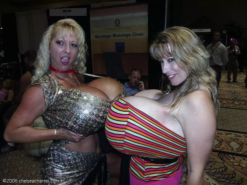 I wonder if Chelsea Charms and Maxi Mound had a little rivalry with each other