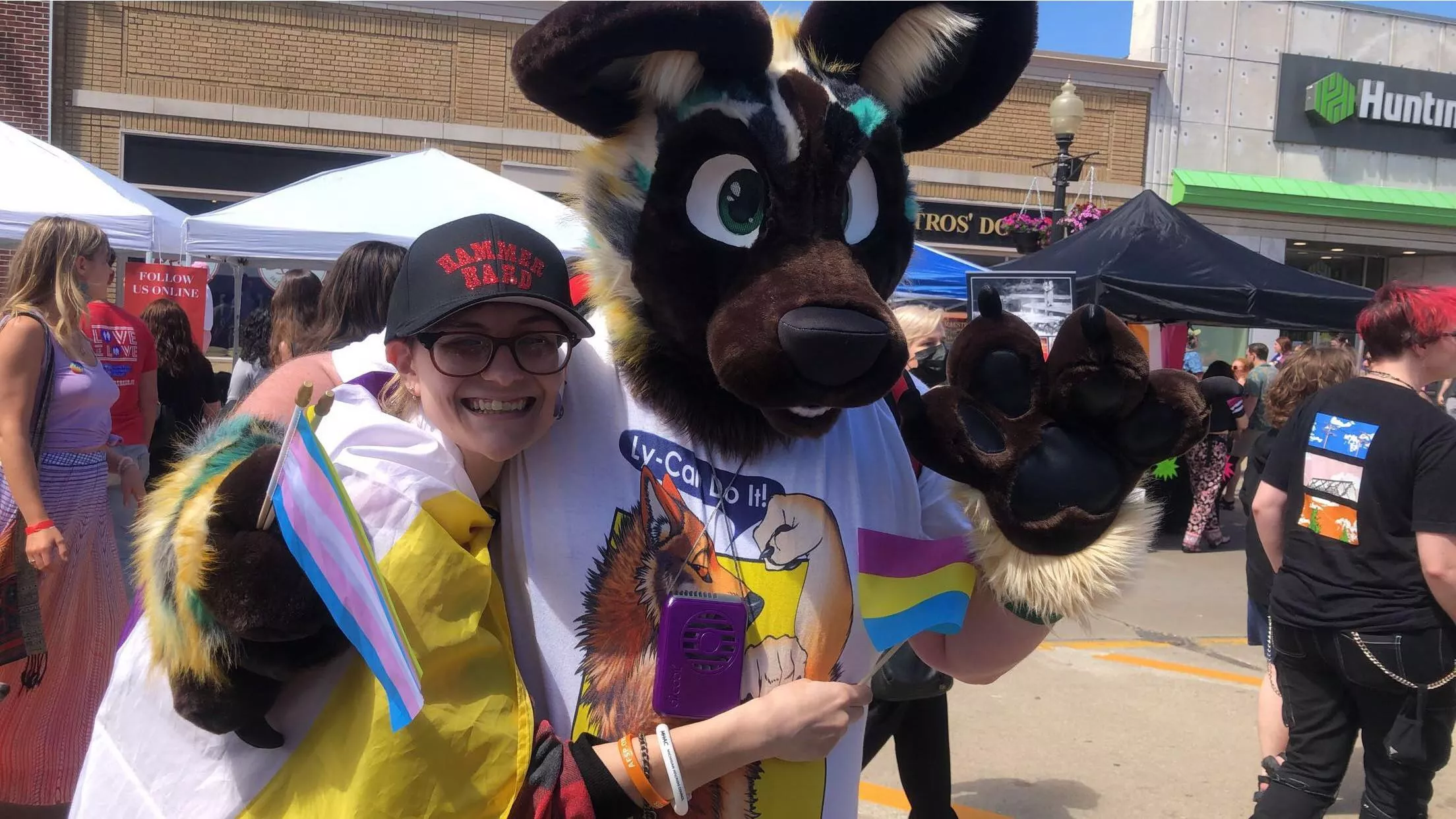 if anyone knows this person plz lmk, they said their fursona name is Red. I met them at a pride fest, they were so nice