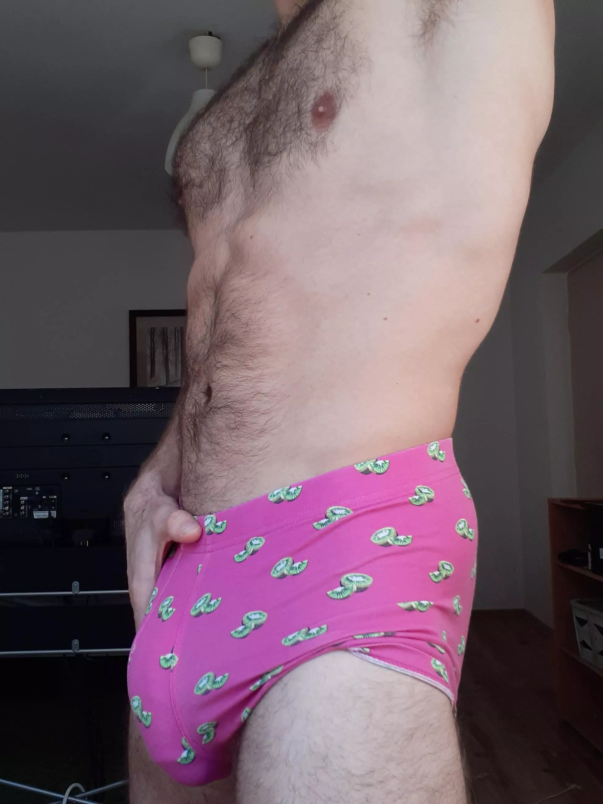 ⬆️ if you'd suck this Bulge 😈