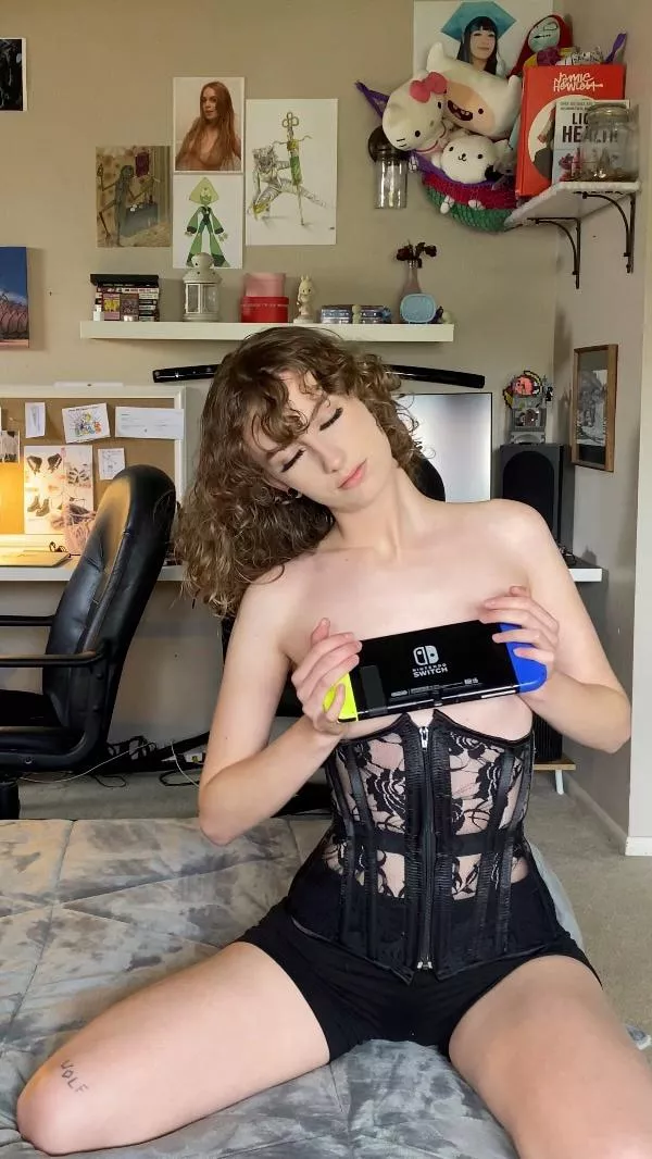 i'll give you your switch back if you fuck me ;)