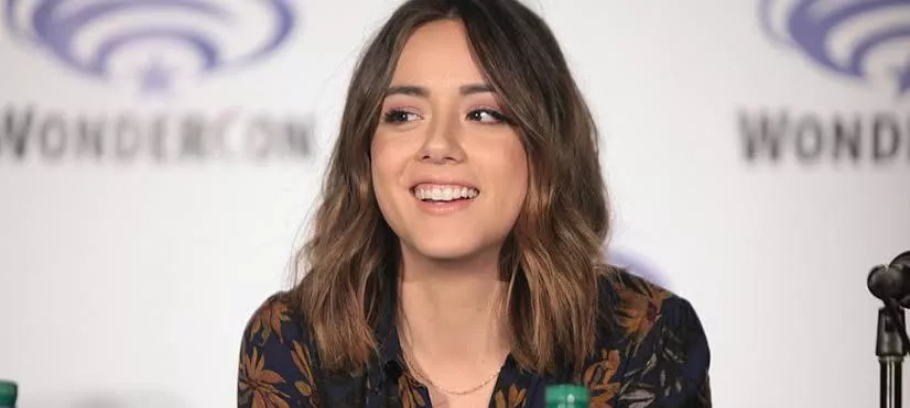 Iâ€™m so hard for Chloe Bennet. I love joi