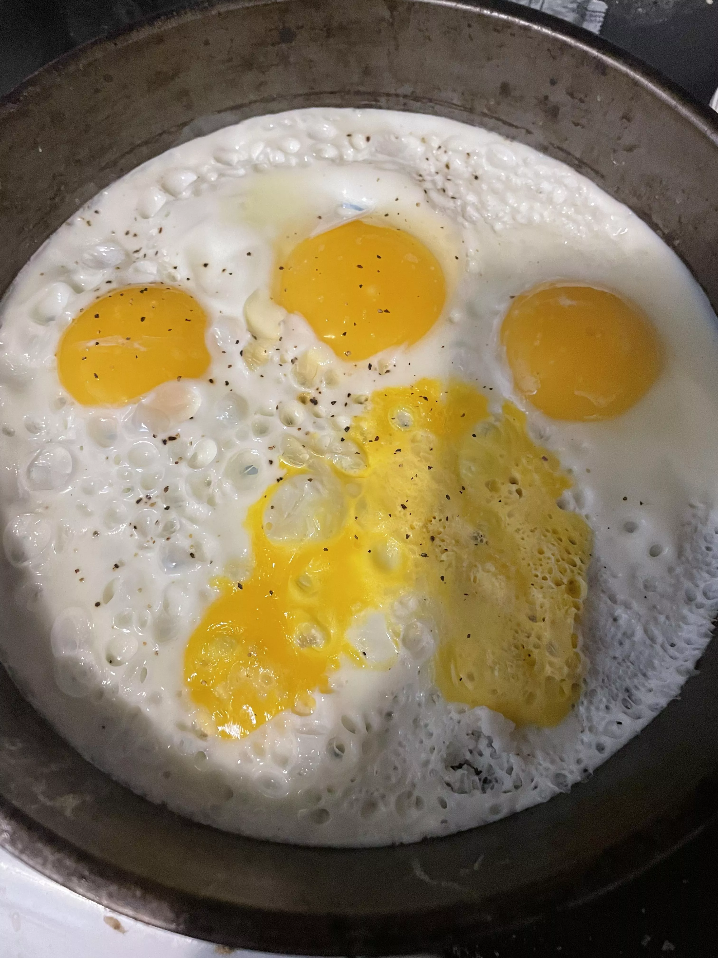 It failed, but I tried to make a furry paw print in my egg this morning!