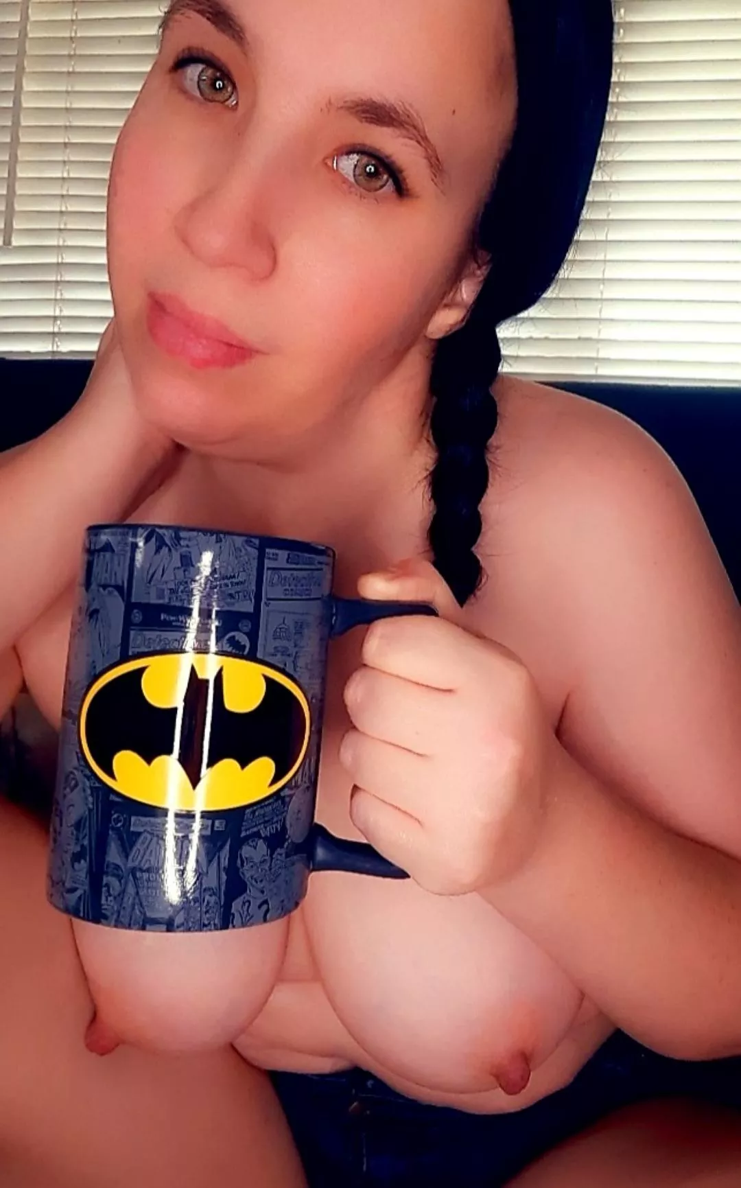 It's boobie day. I'll just sit here and drink my coffee while you play with my lady lumps 😜😈