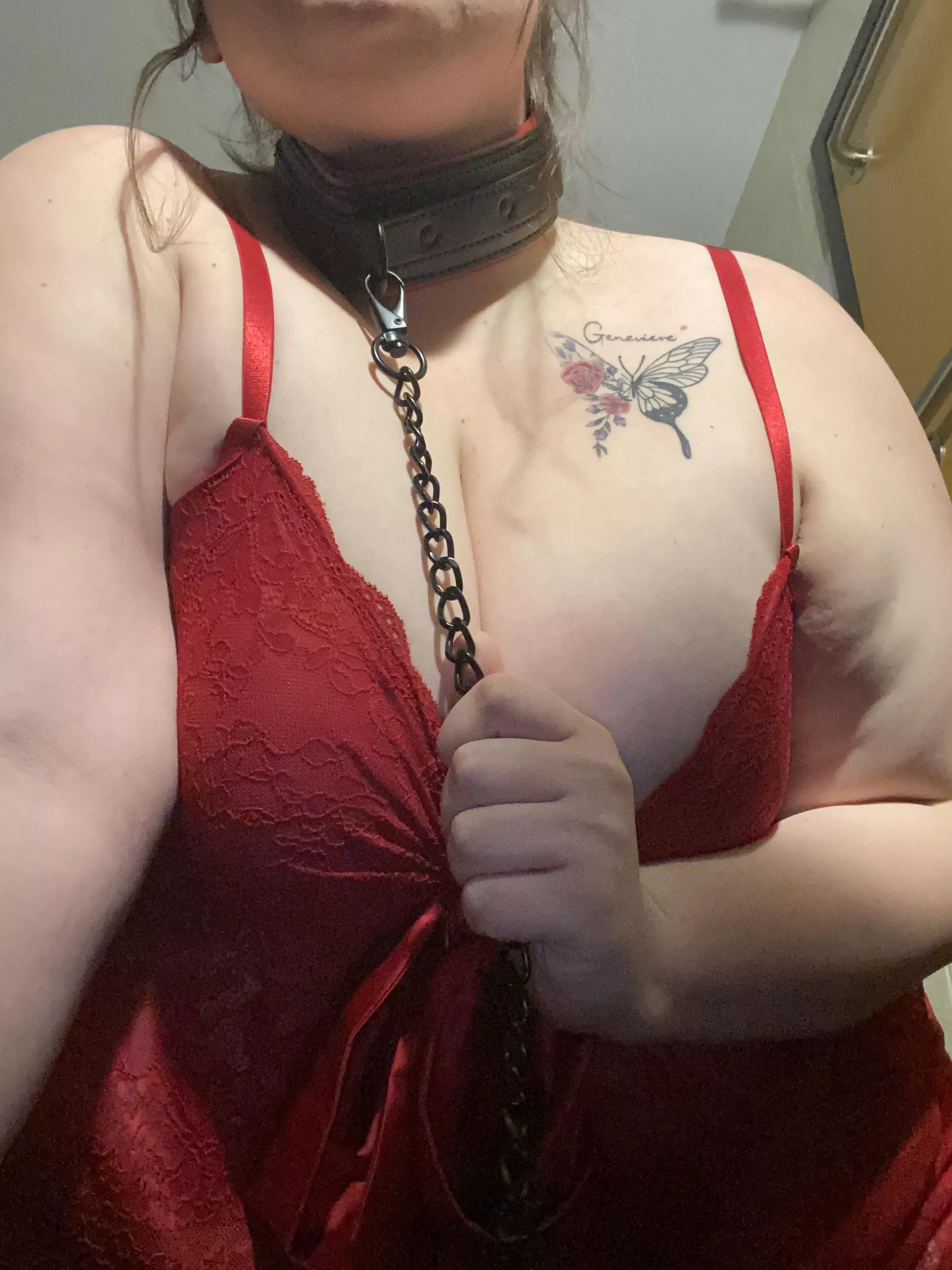 Itâ€™s my birthday week! Take me for a walk, hm? ;) Venmo:prettyinred (not advertising! Just having fun ;)