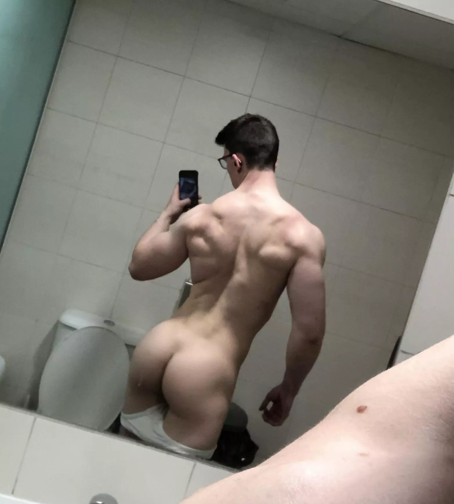 Join me in the gym showers after squats? 🍑