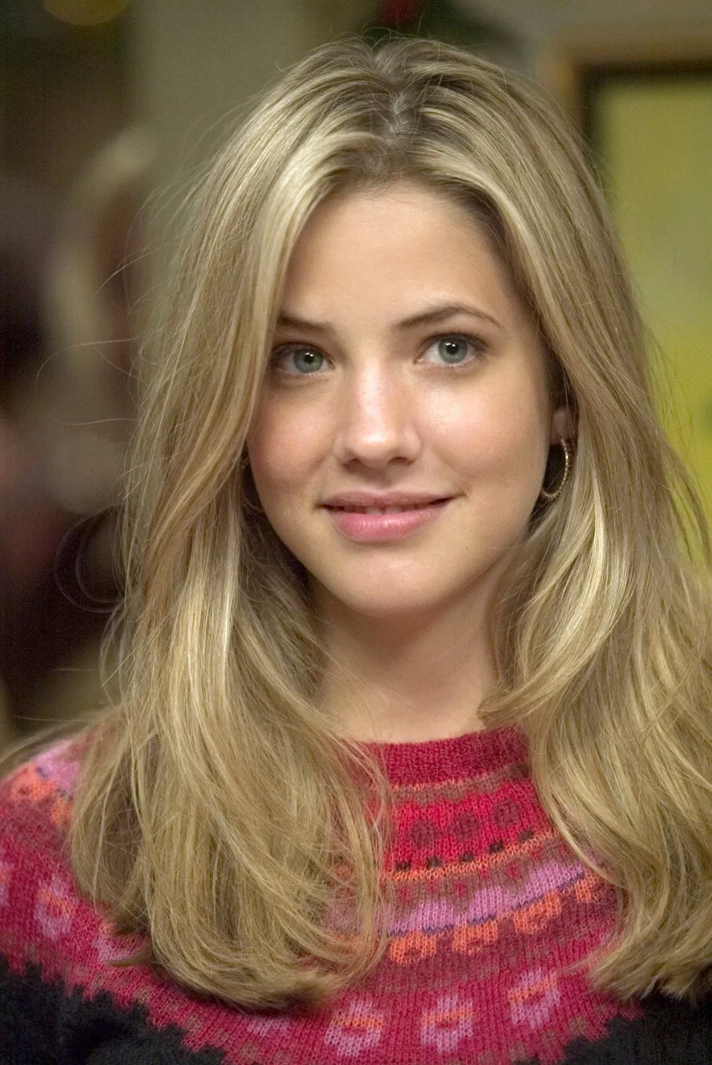 Julie Gonzalo