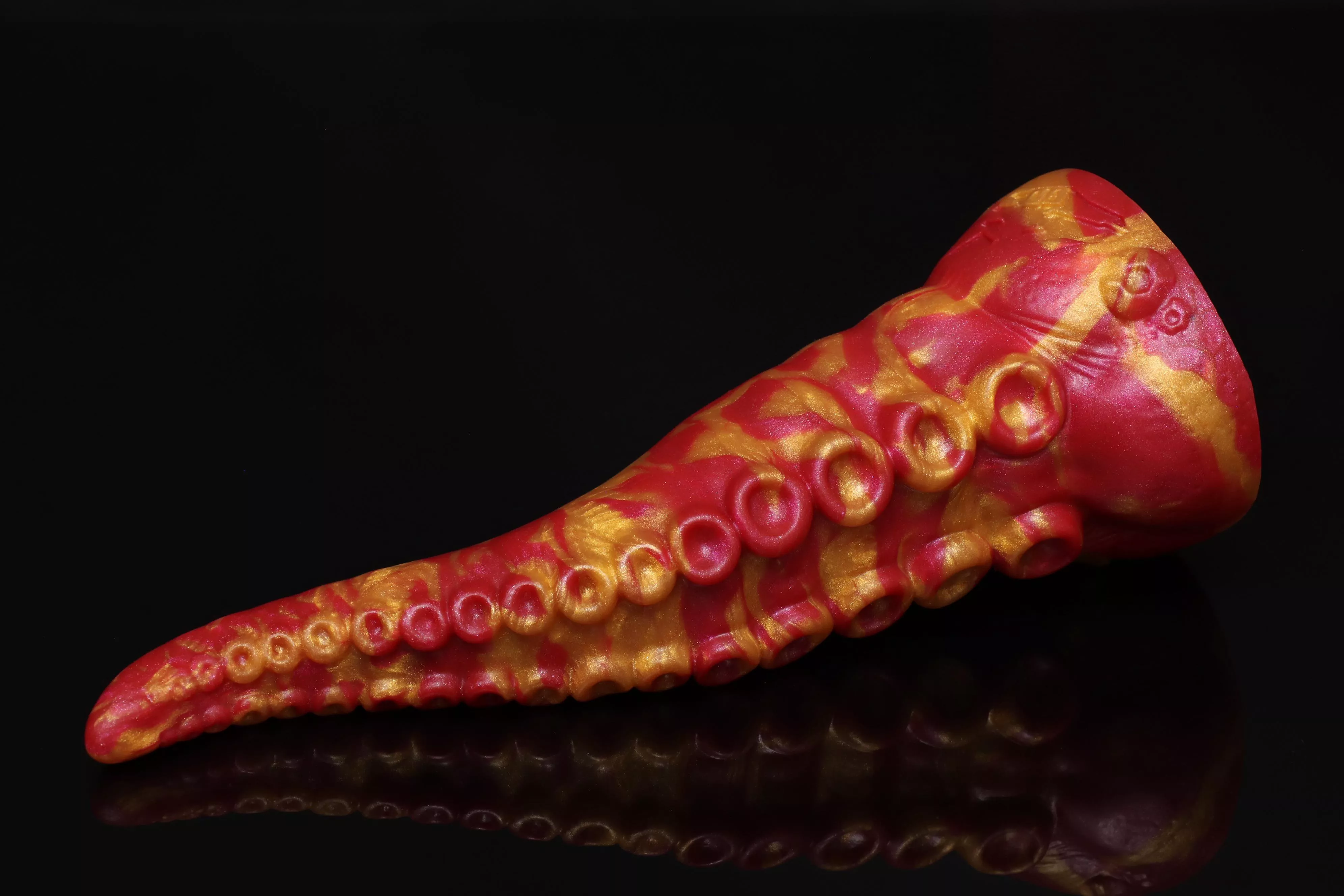 Just ordered my first bad dragon, a s/m Ika in rogue! I'm so excited, it's so pretty!