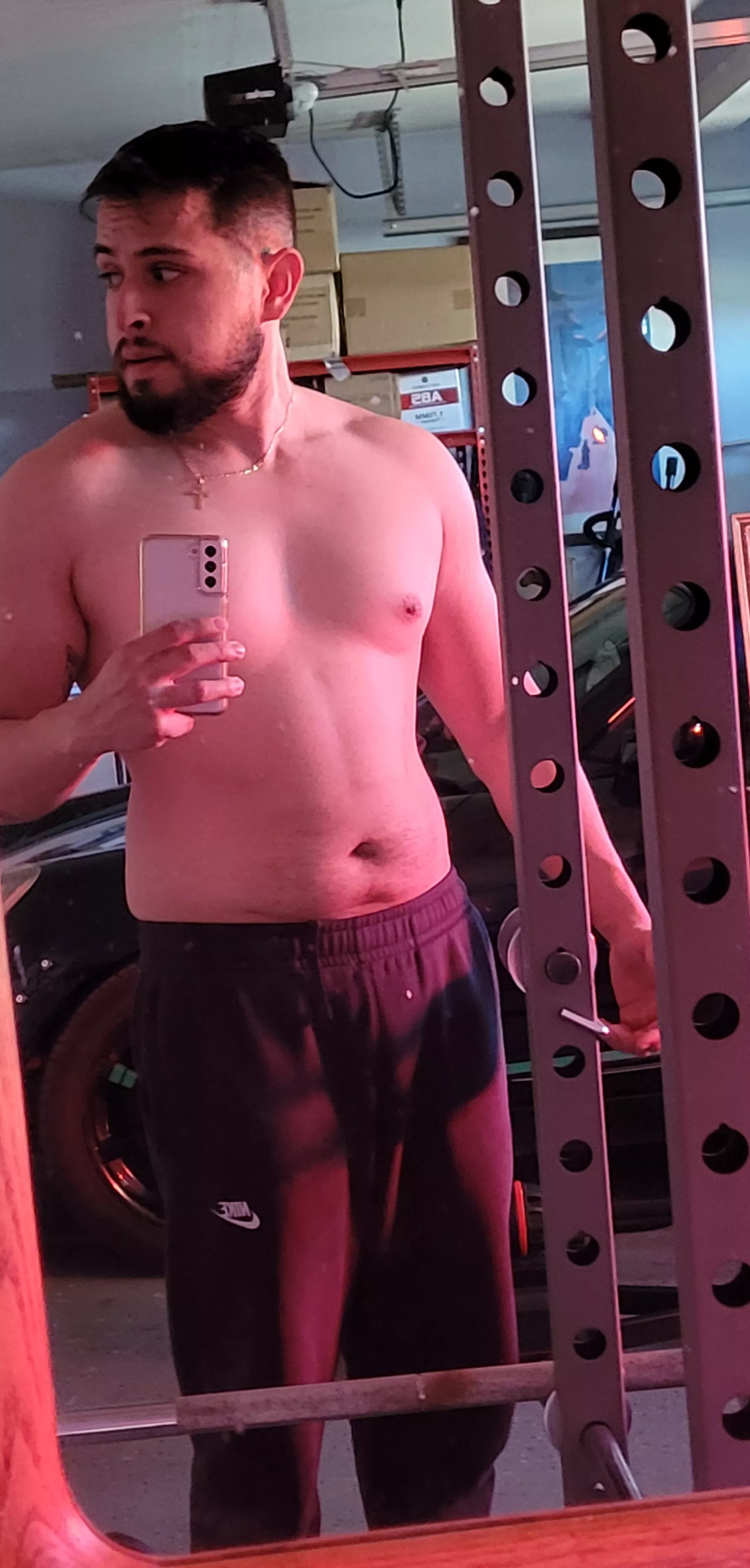 Just realized I'm getting a dad bod now ðŸ˜®